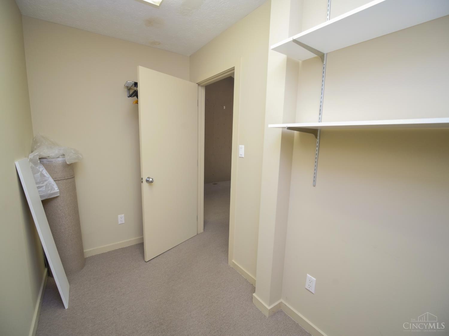 236 N Breiel Boulevard