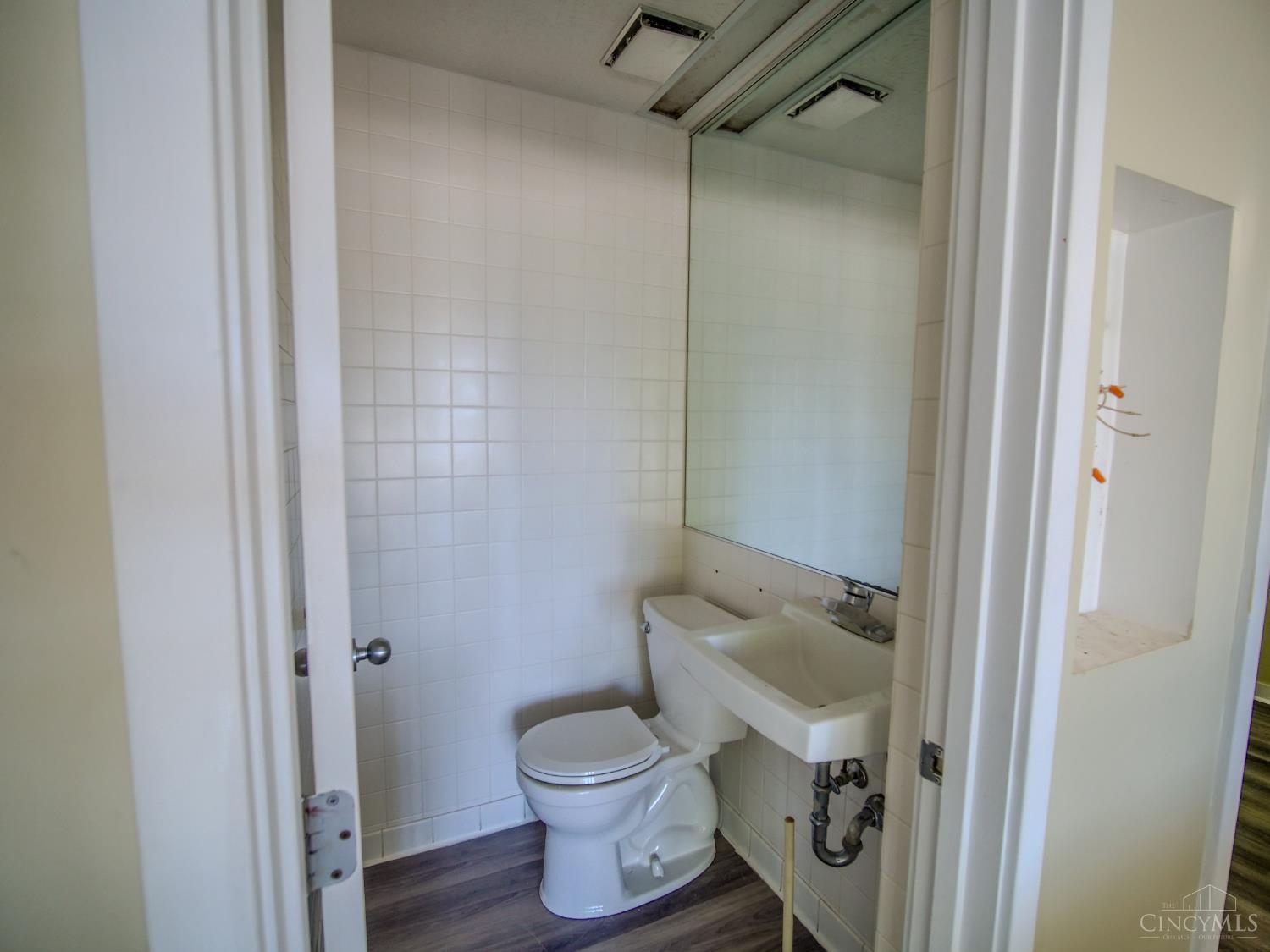 236 N Breiel Boulevard