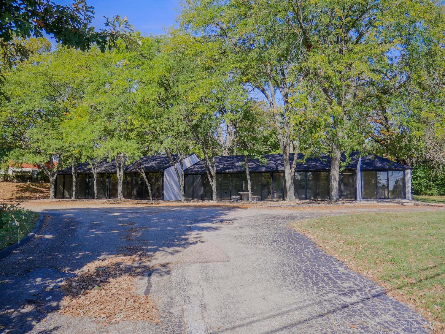 236 N Breiel Boulevard