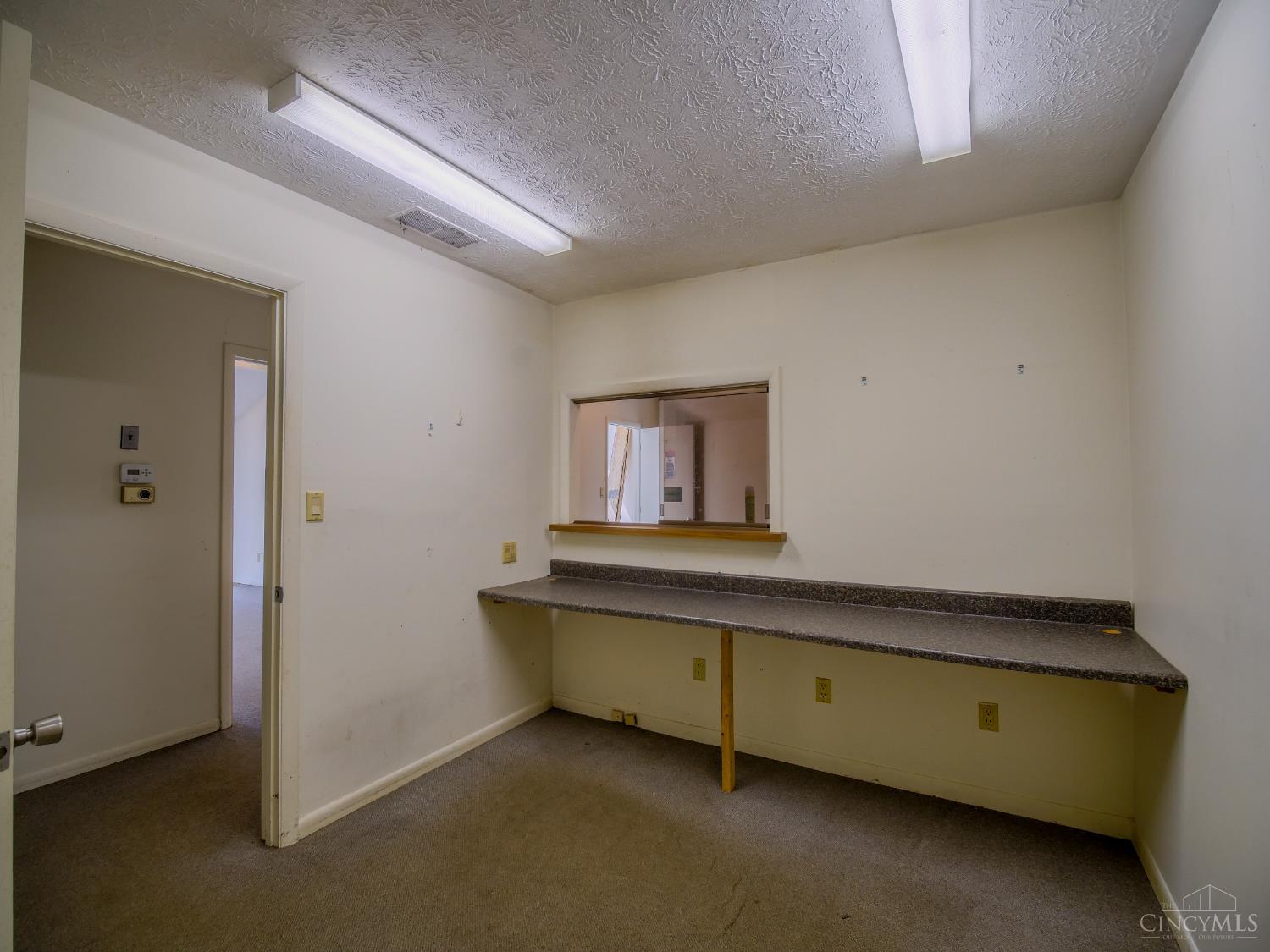 236 N Breiel Boulevard