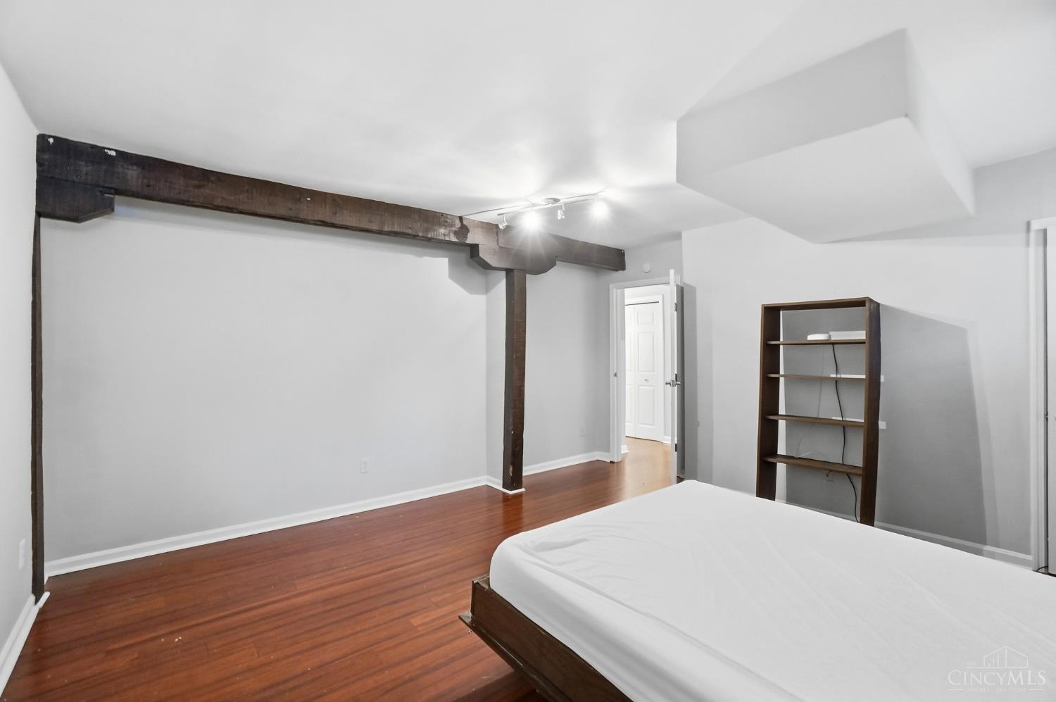 2625 Cleinview Avenue 2