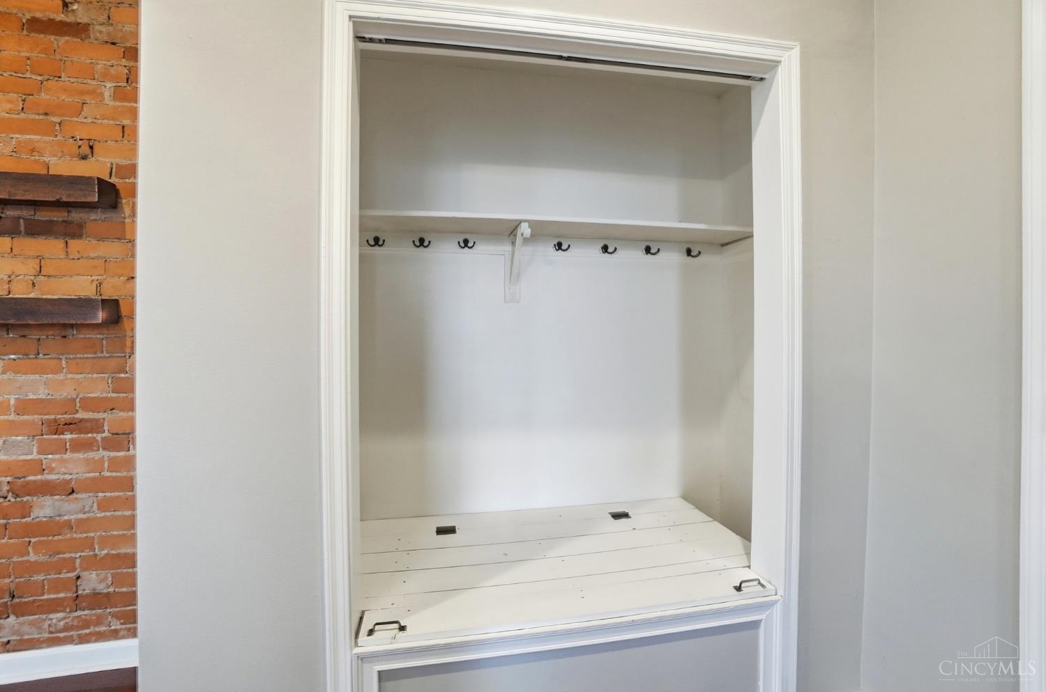 2625 Cleinview Avenue 2