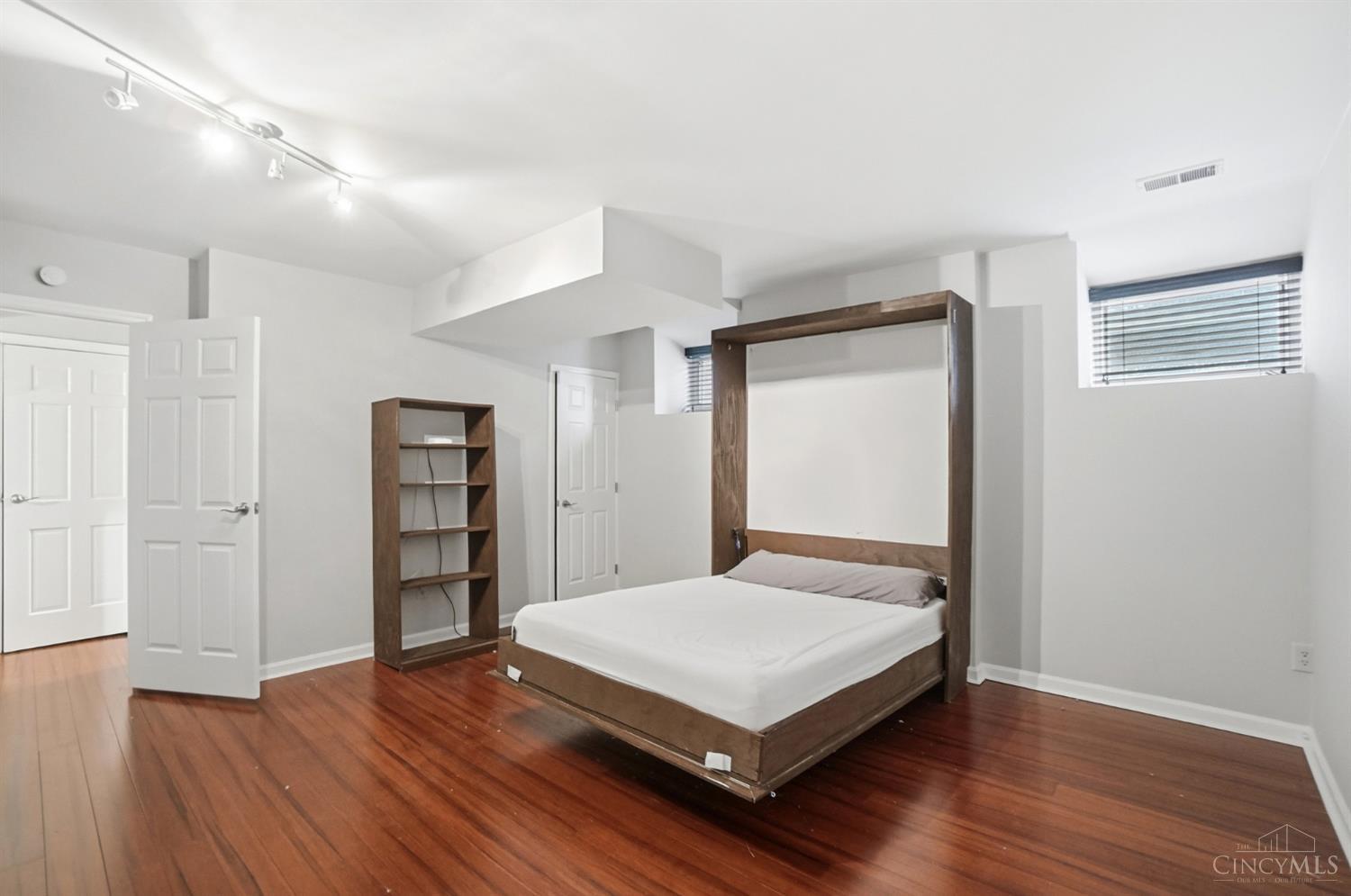 2625 Cleinview Avenue 2