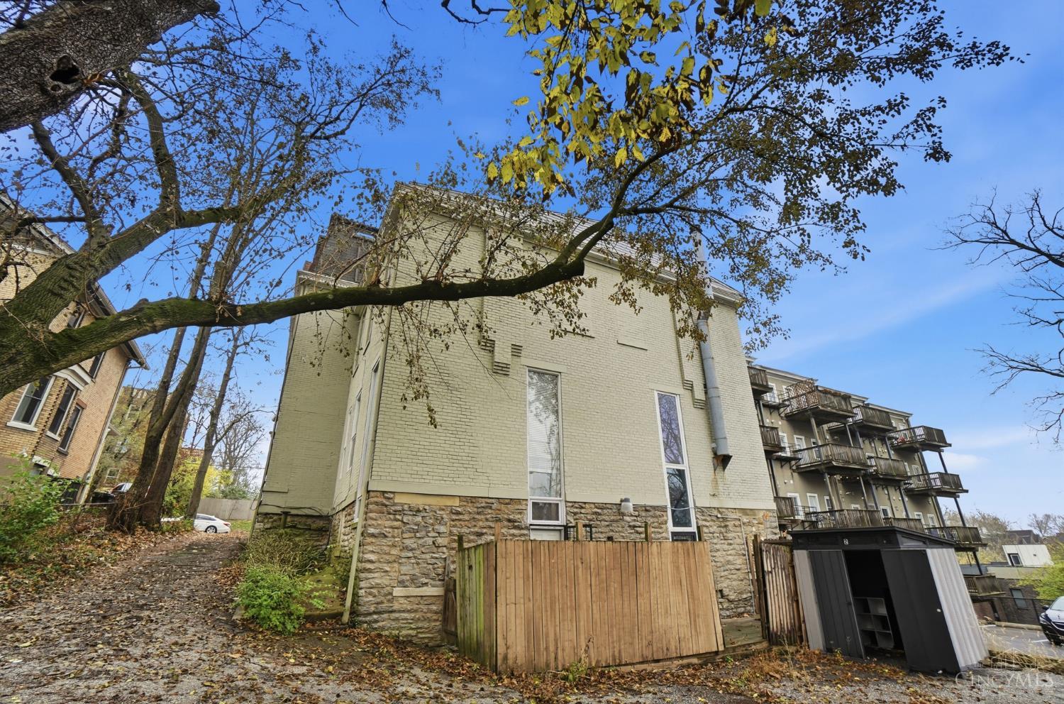 2625 Cleinview Avenue 2