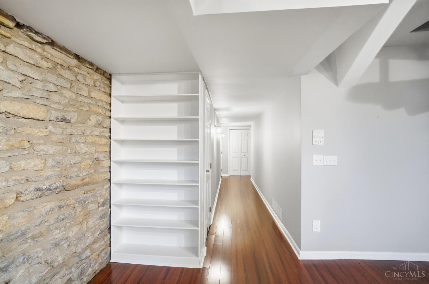 2625 Cleinview Avenue 2