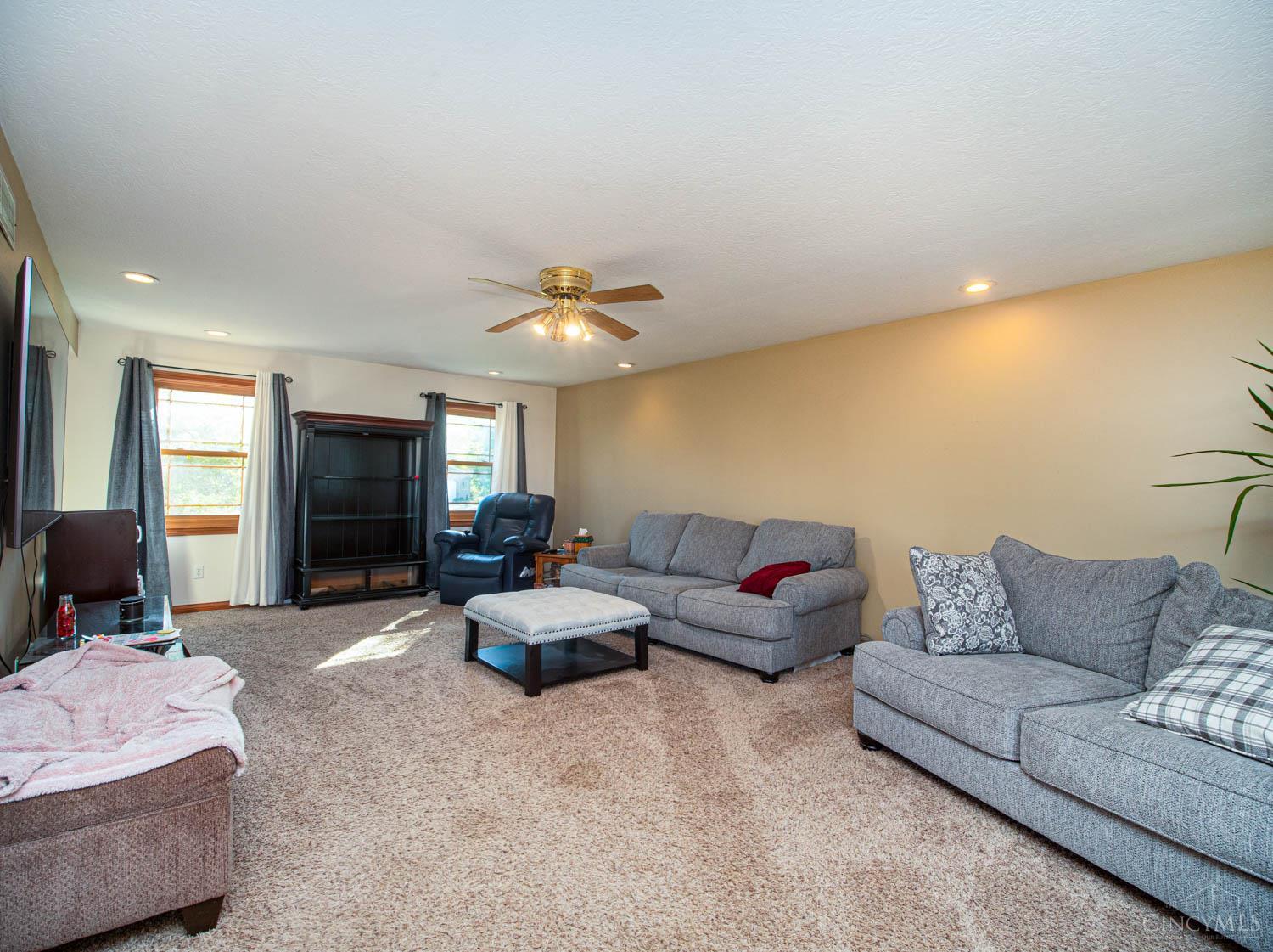 3019 Chickadee Drive