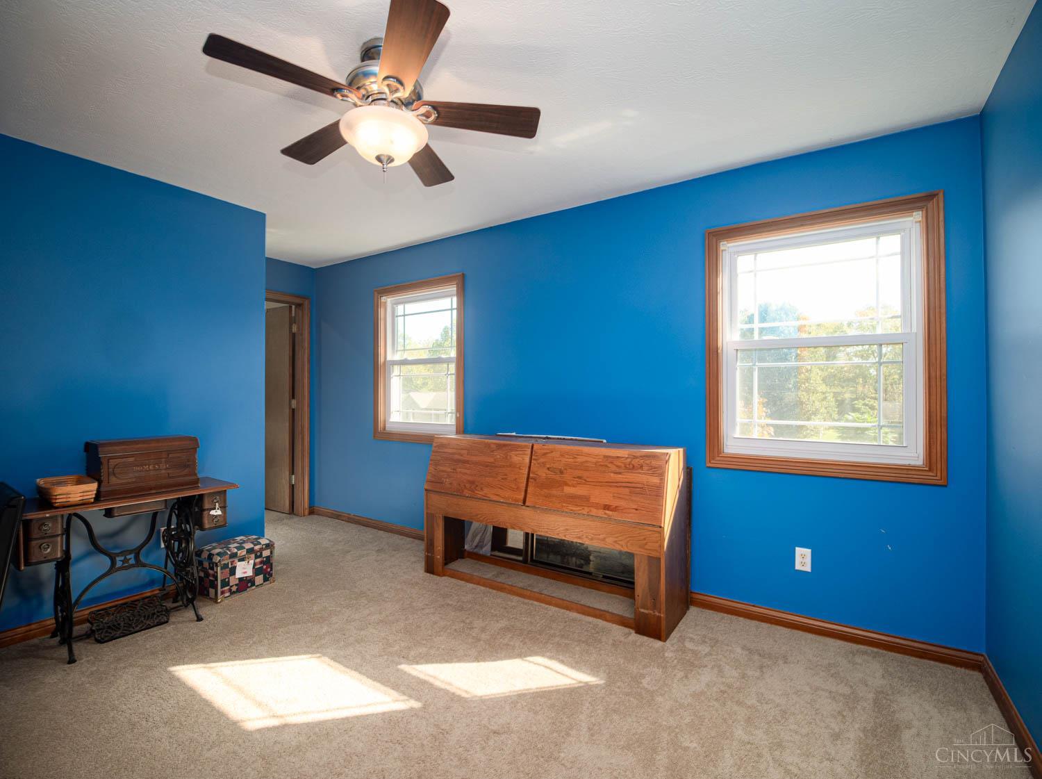 3019 Chickadee Drive