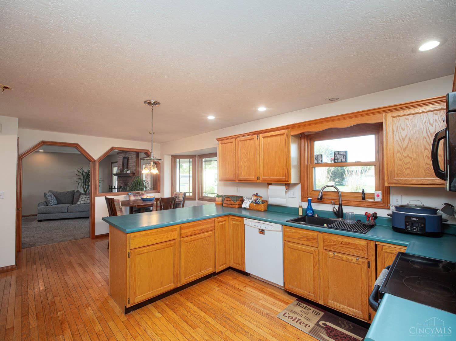 3019 Chickadee Drive