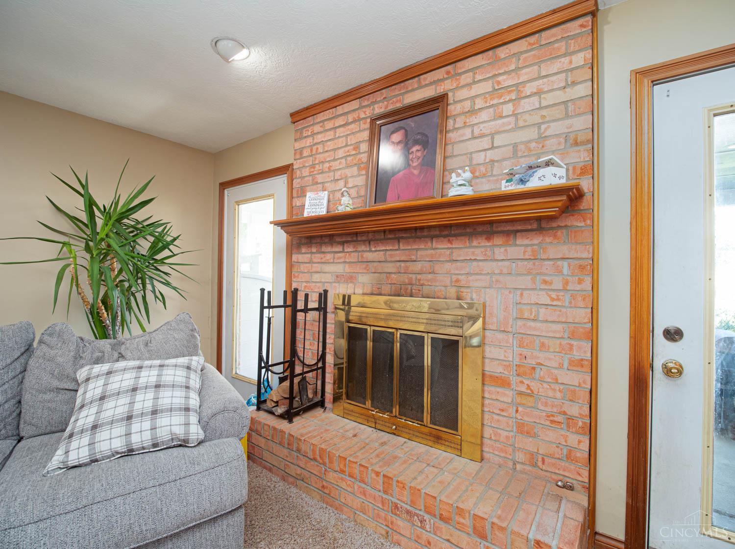 3019 Chickadee Drive