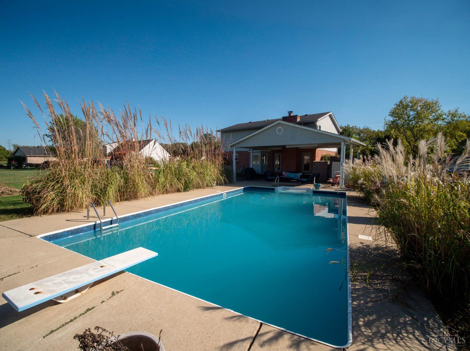 3019 Chickadee Drive