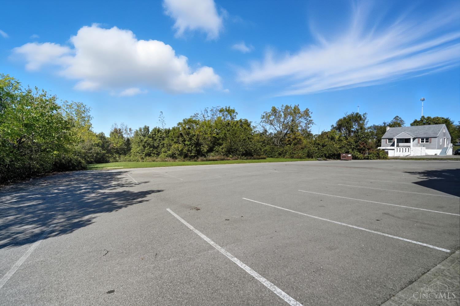 9319 Cincinnati Columbus Road