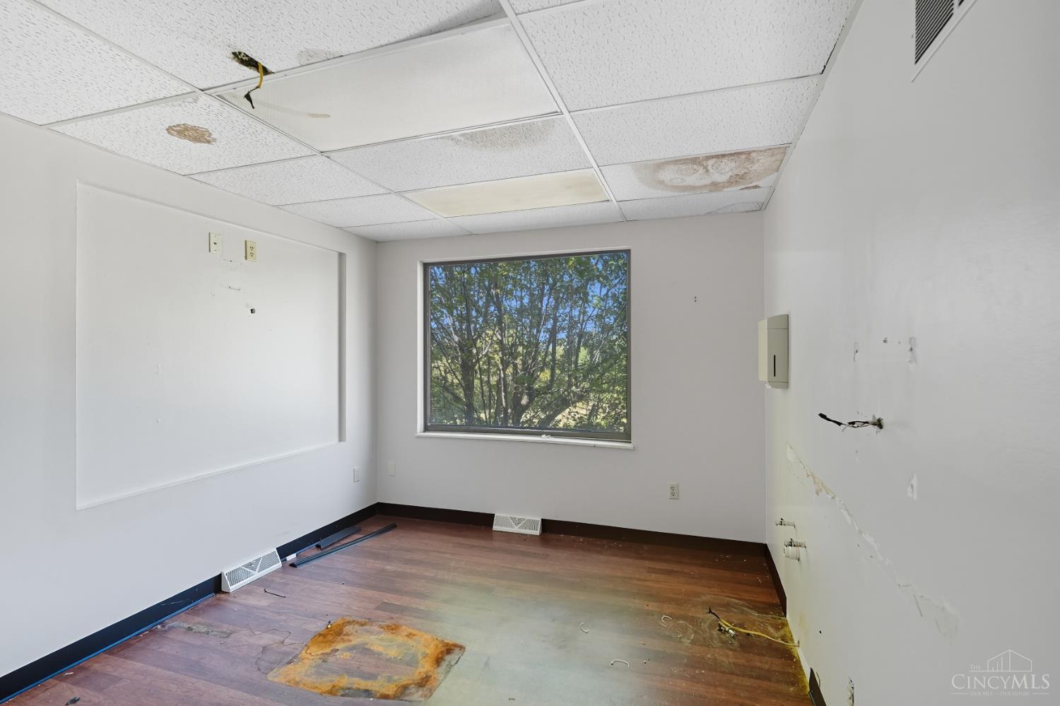 9319 Cincinnati Columbus Road