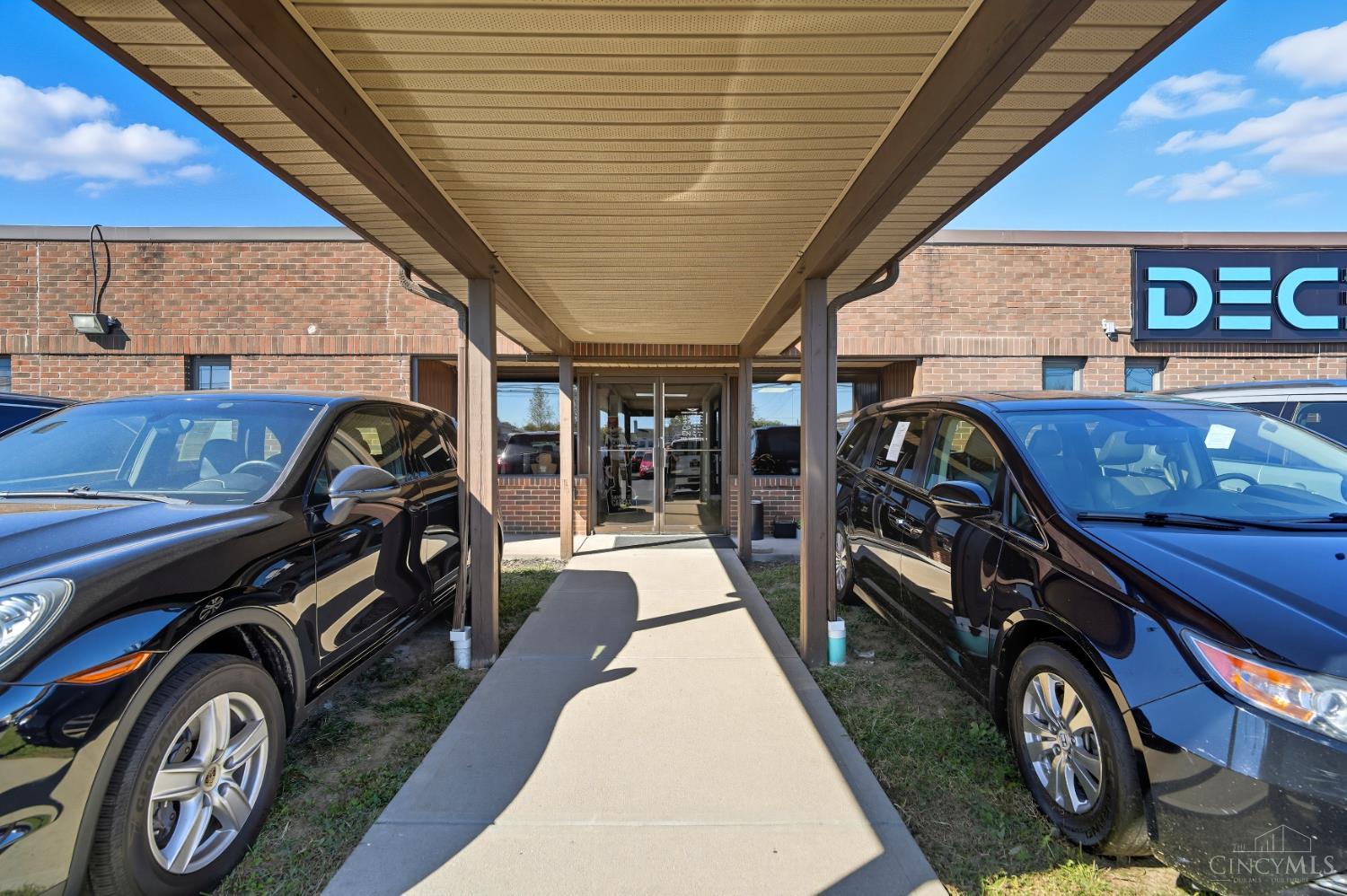 9319 Cincinnati Columbus Road