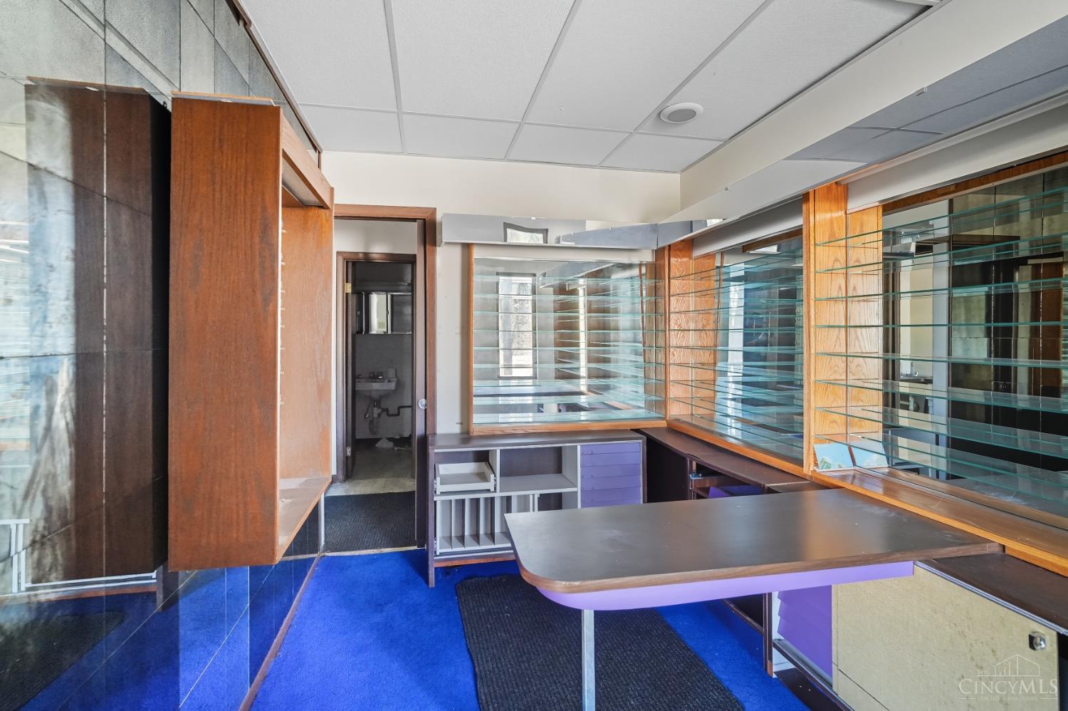 9319 Cincinnati Columbus Road