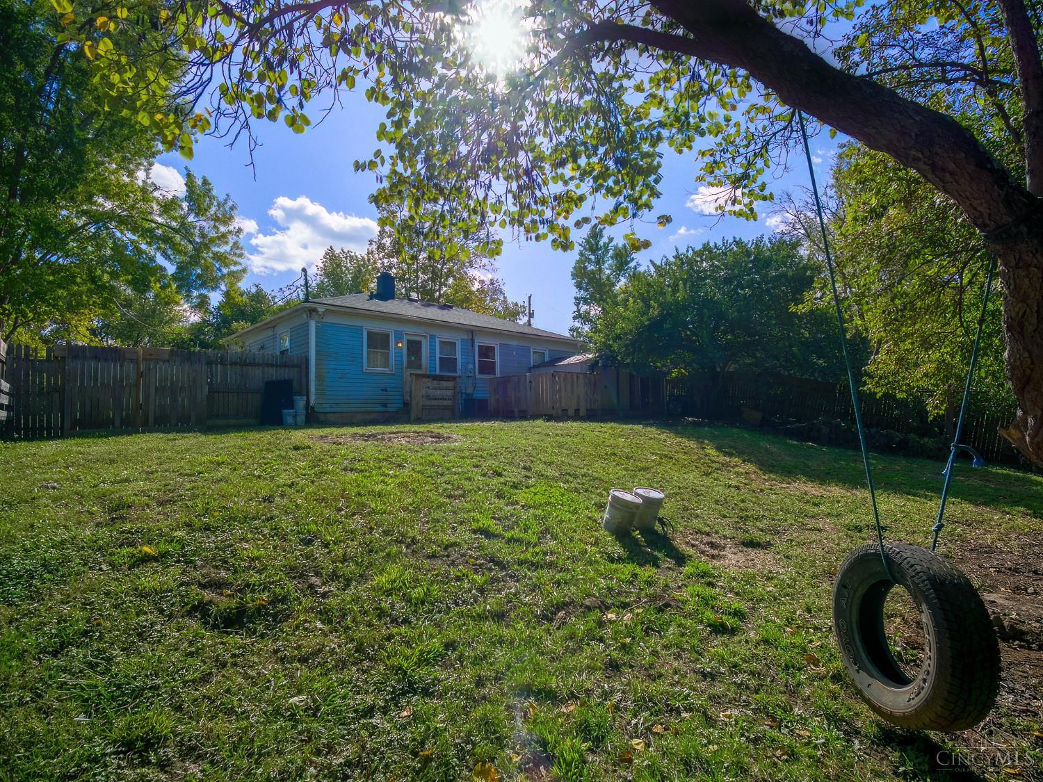 2116 Spencer Lane