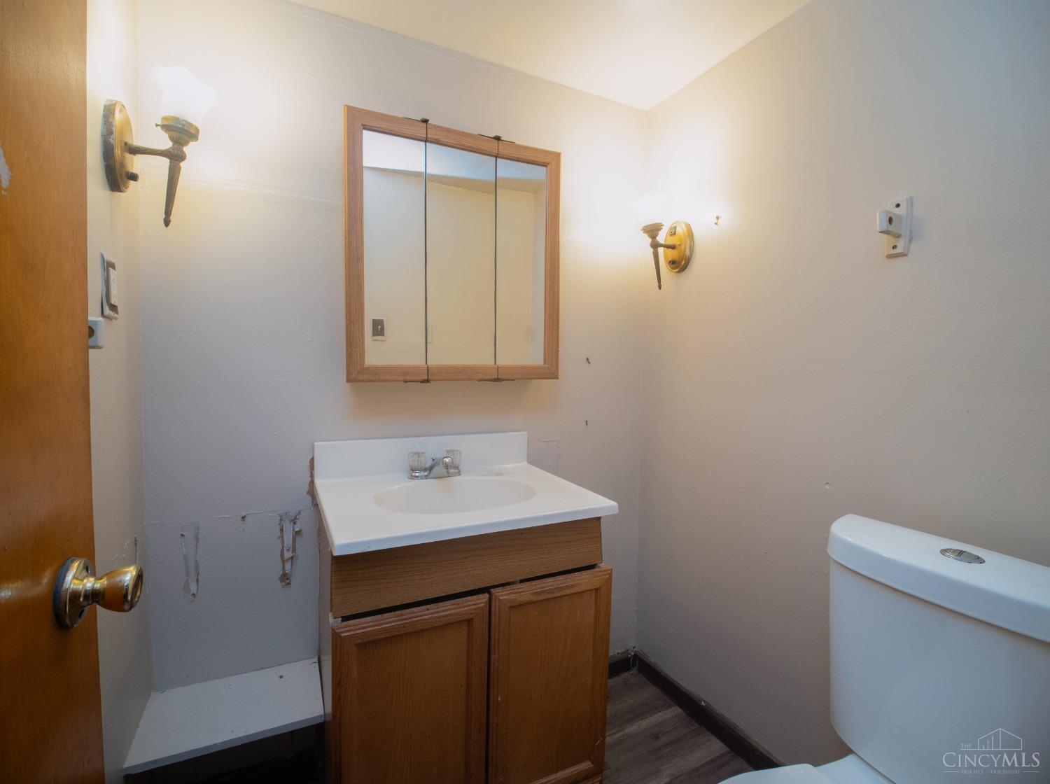 1619 Burgoyne Street