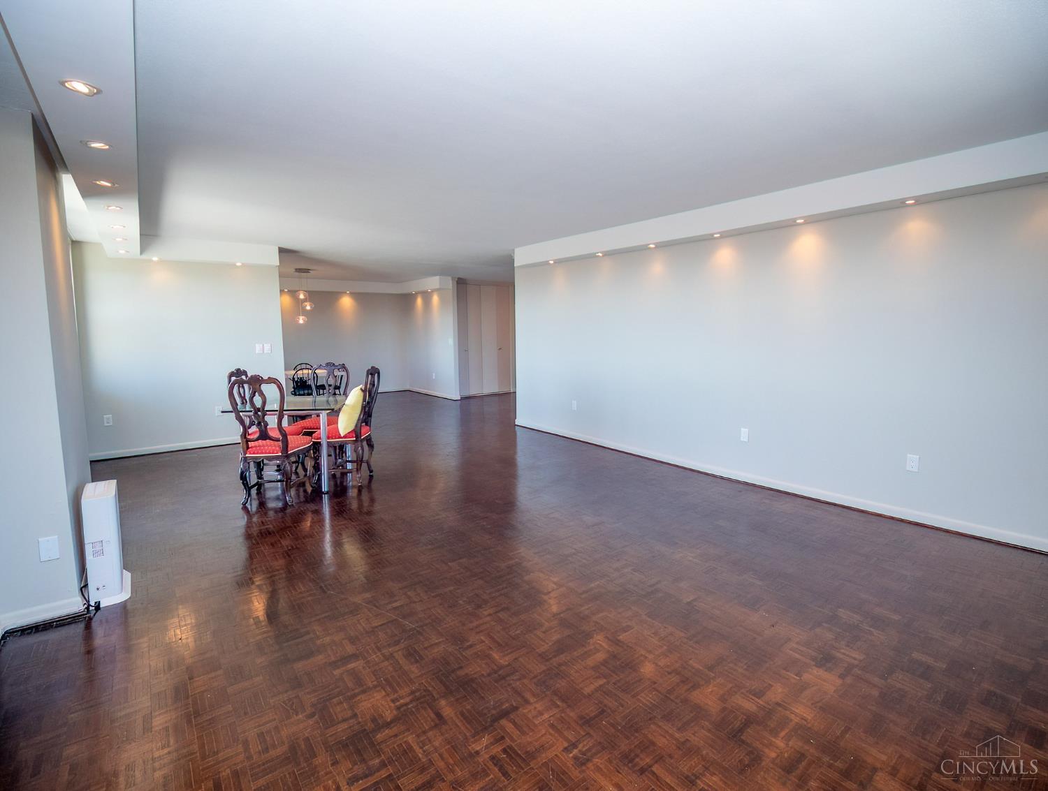 2444 Madison Road 1410