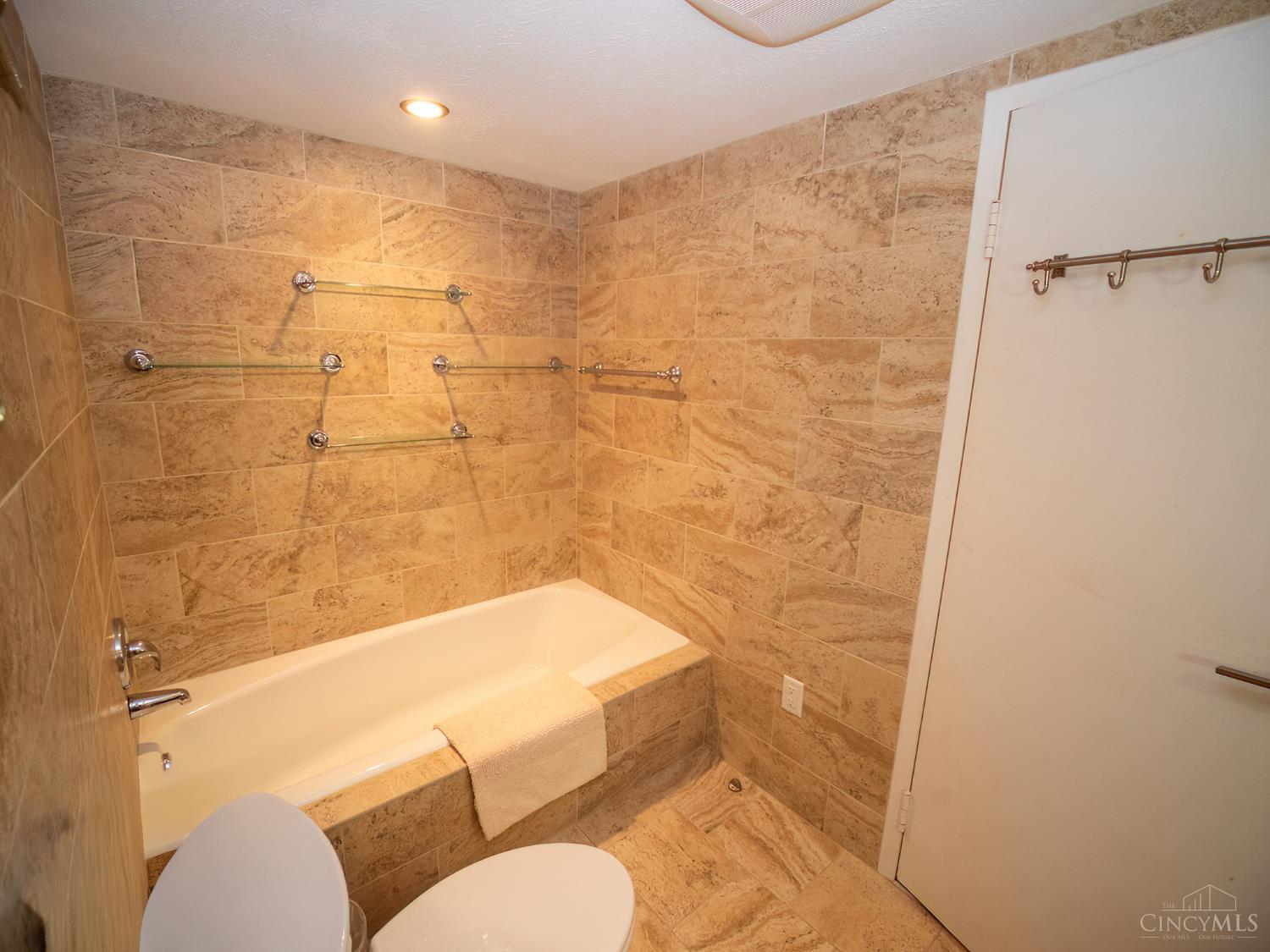 2444 Madison Road 1410