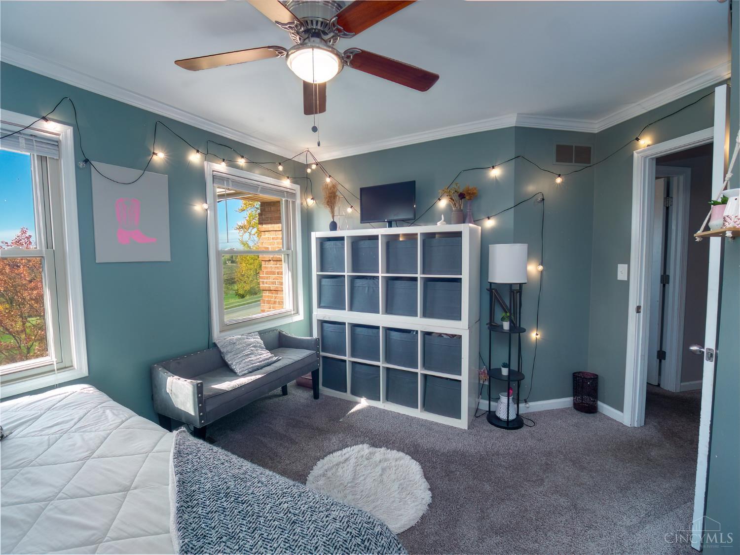 2 Hidden Hills Court