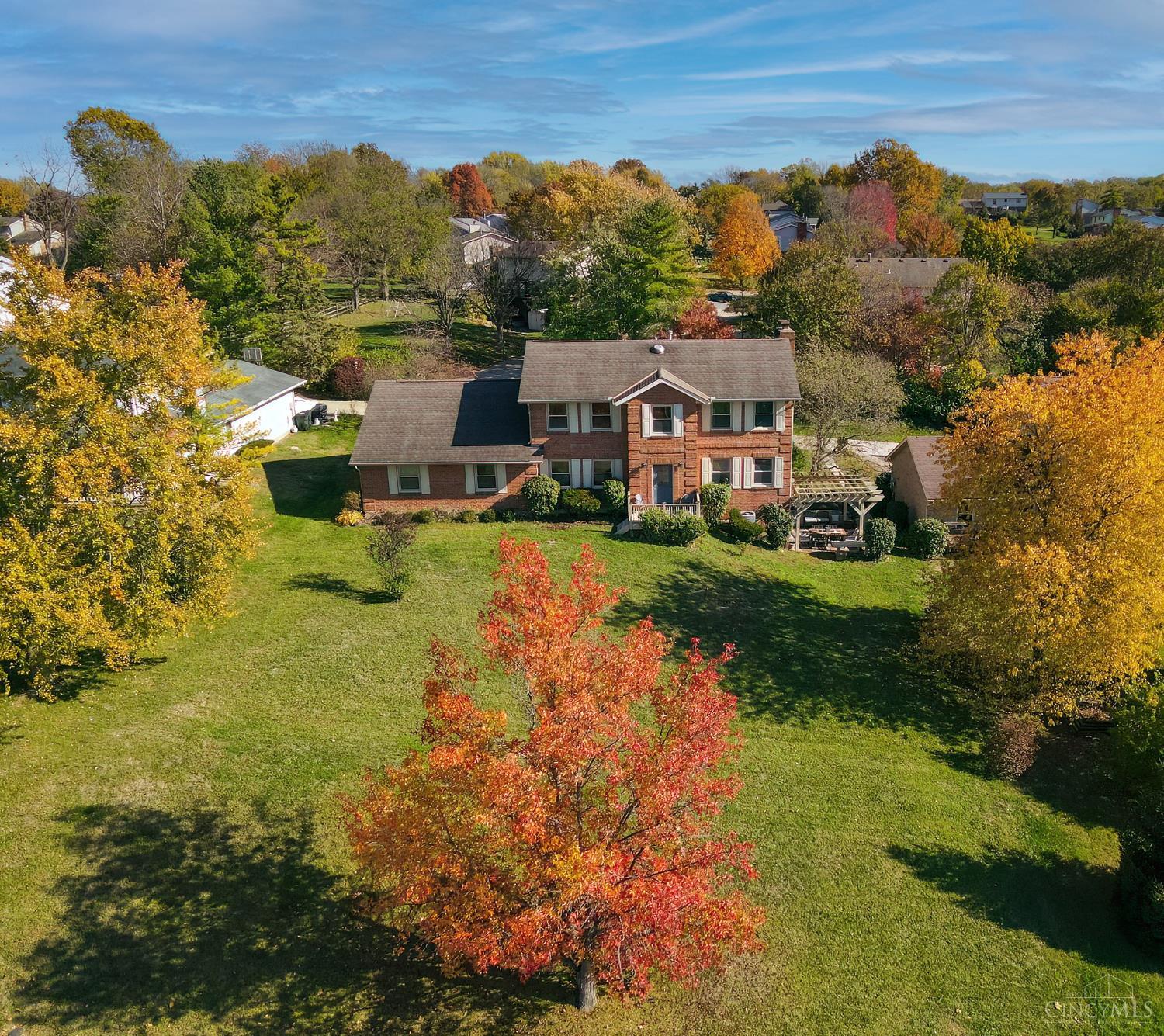 2 Hidden Hills Court