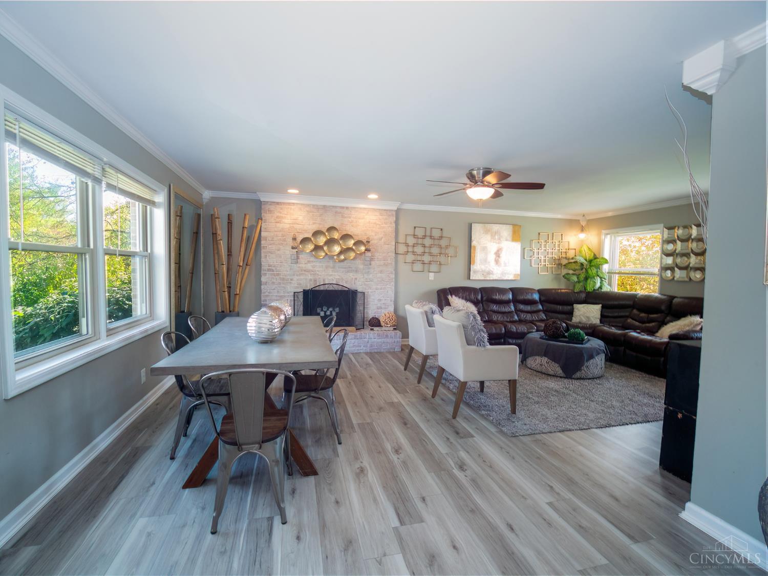 2 Hidden Hills Court