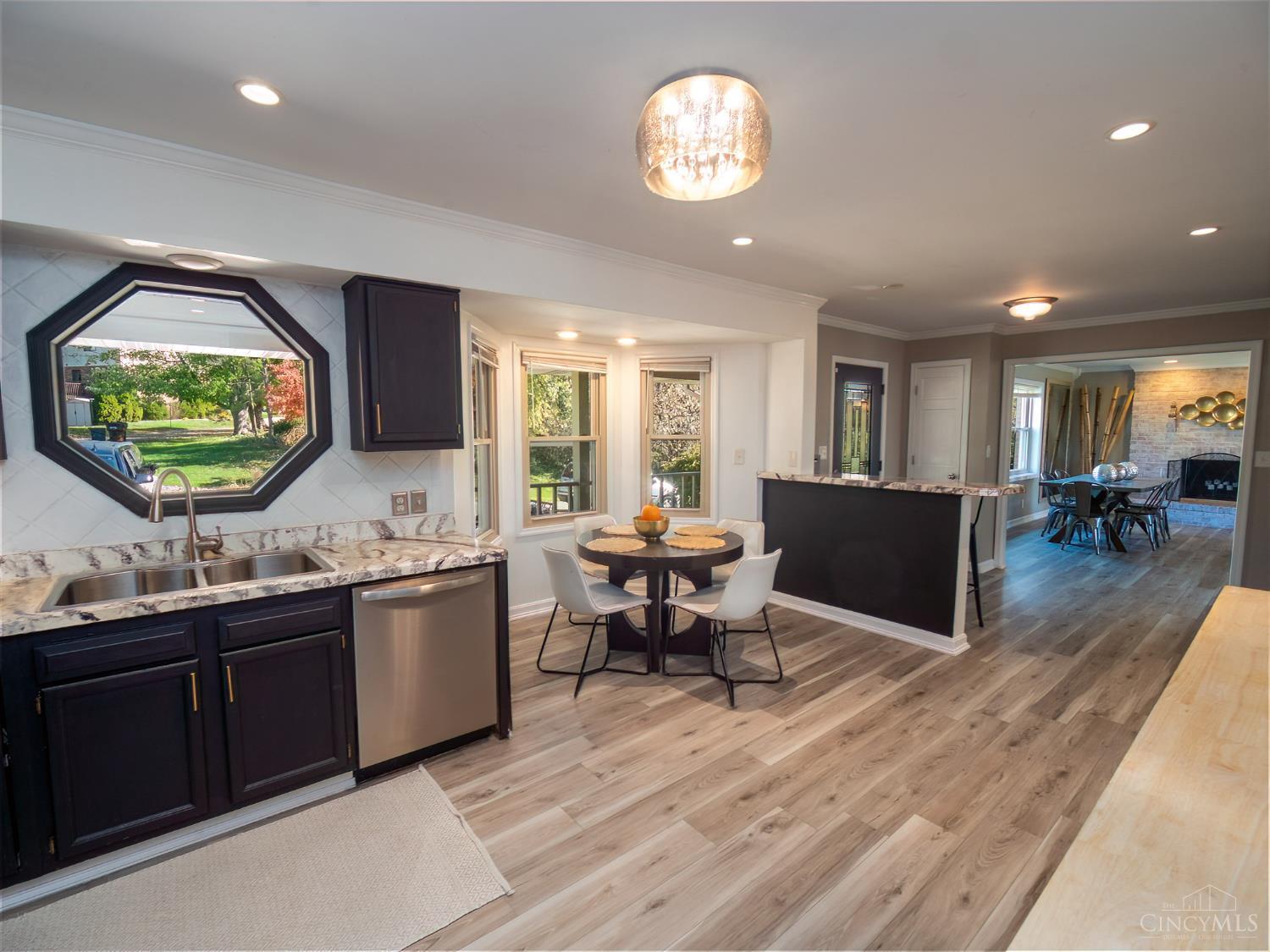 2 Hidden Hills Court