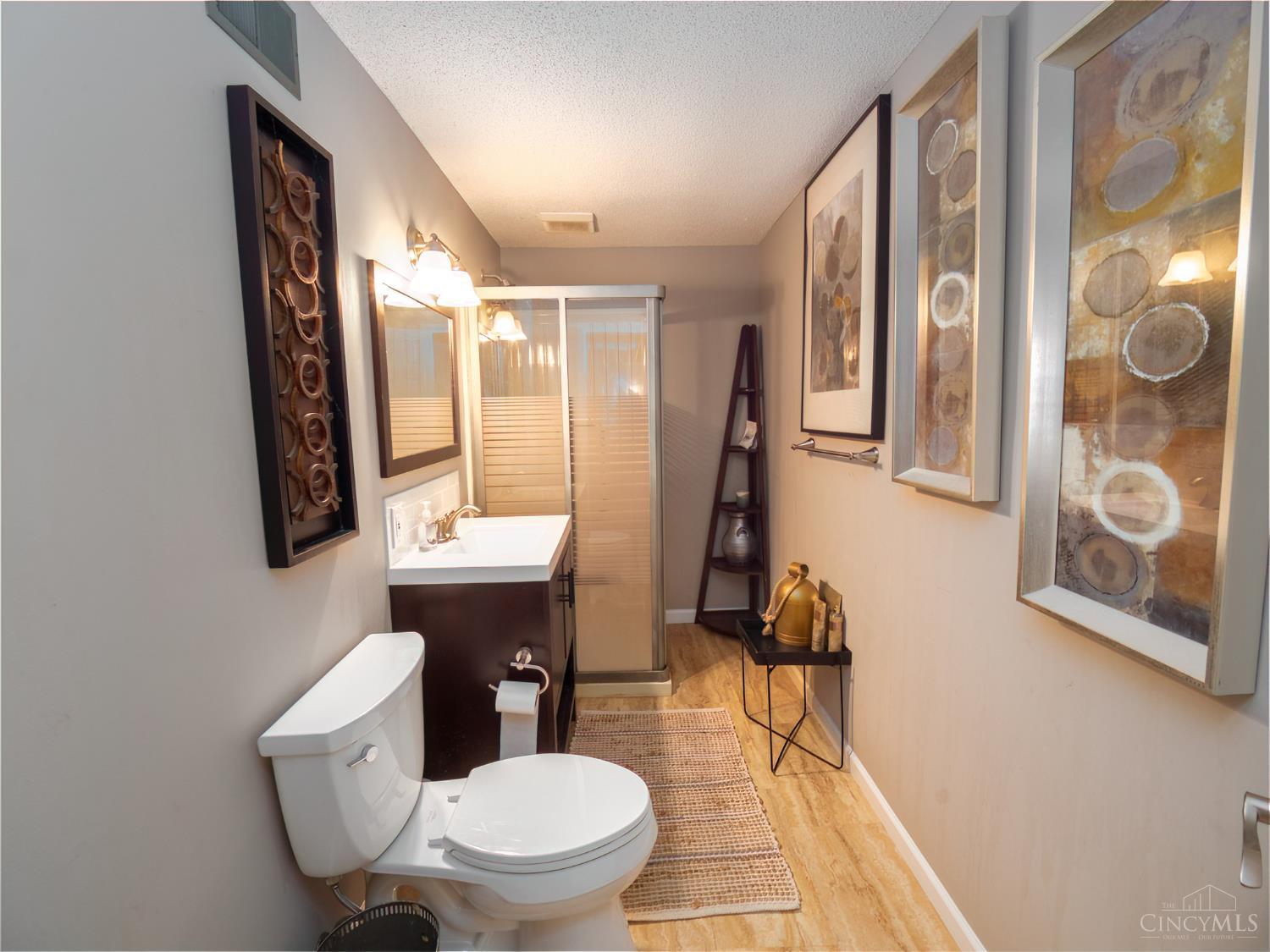 2 Hidden Hills Court