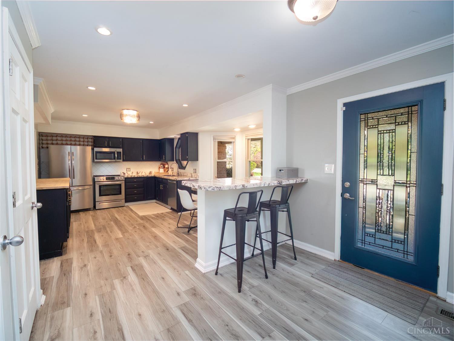 2 Hidden Hills Court