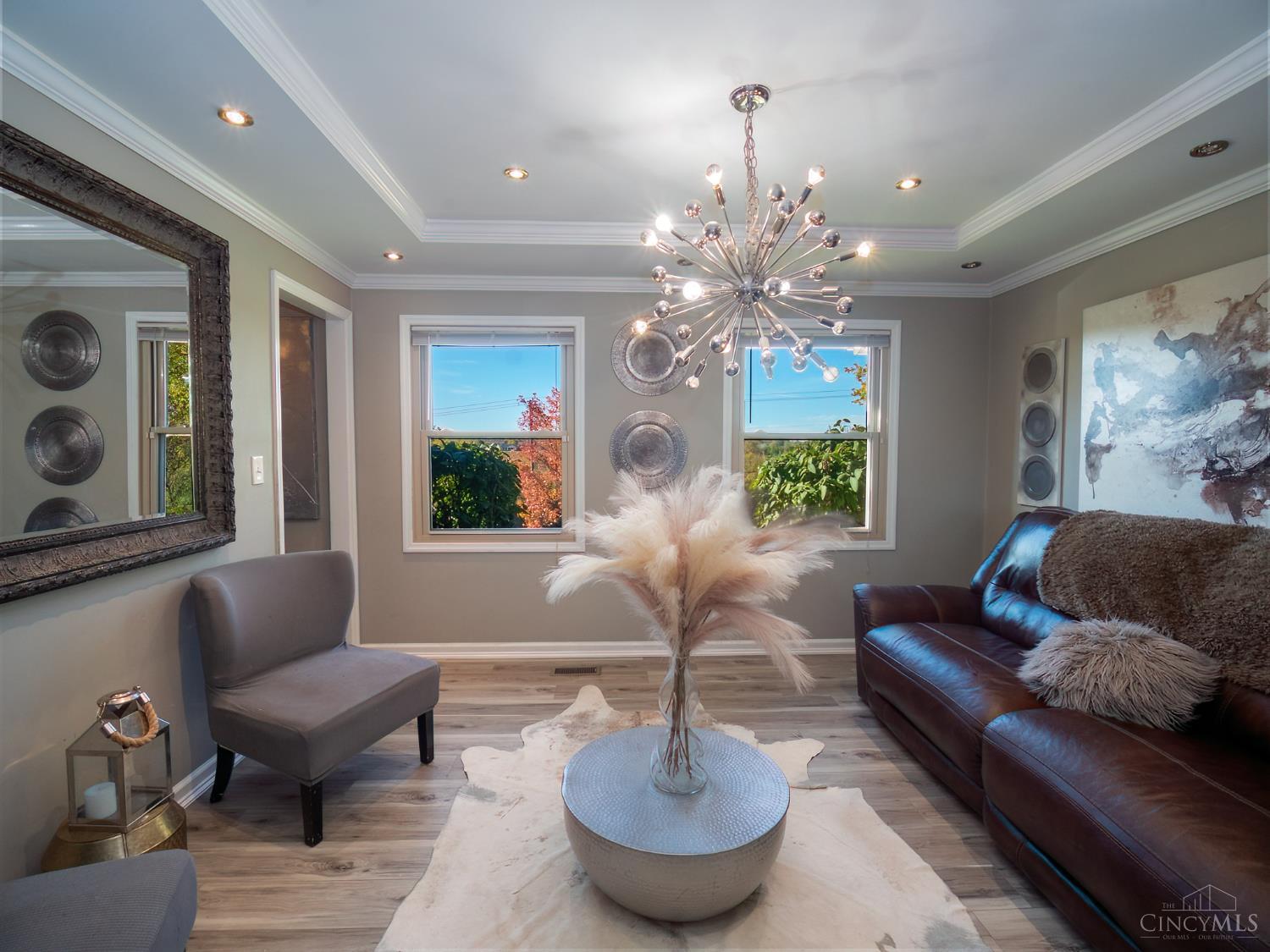 2 Hidden Hills Court