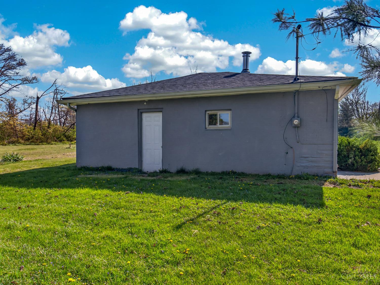 504 Boots Lane