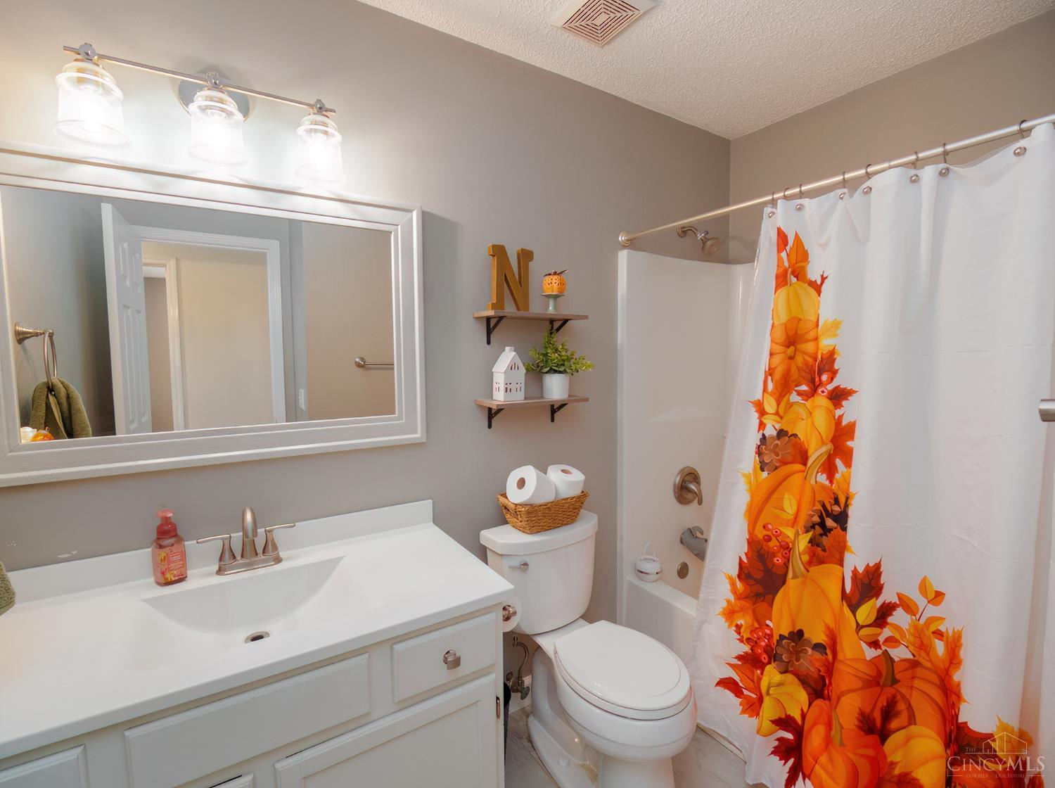 3020 Chickadee Drive