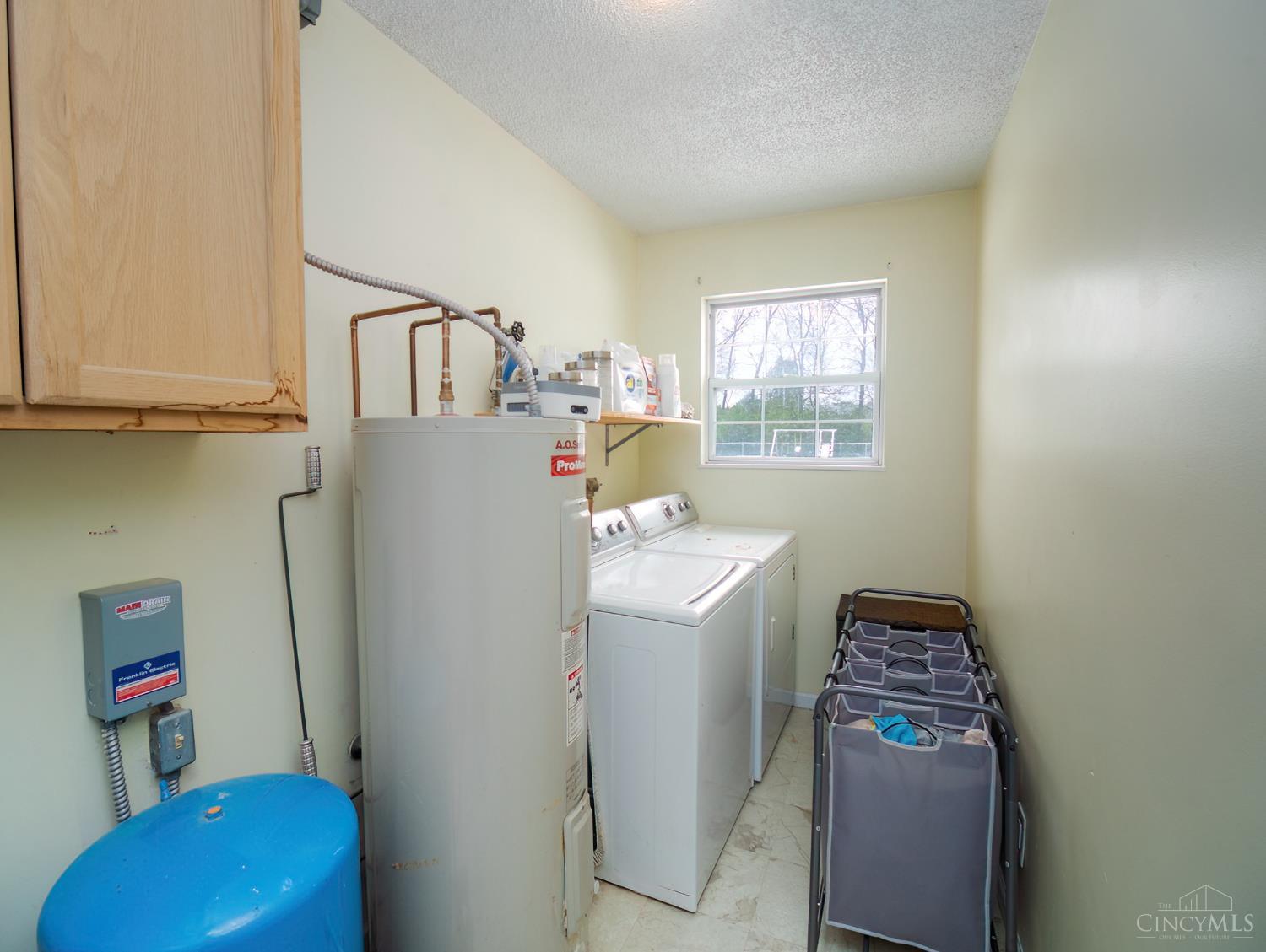 3020 Chickadee Drive