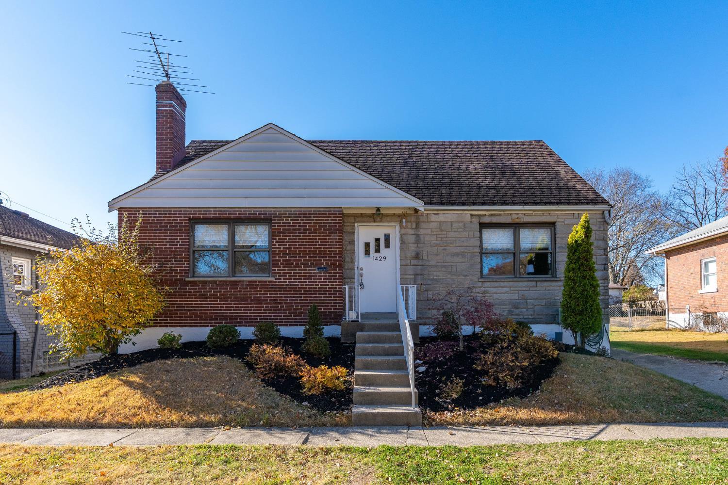 1429 Covedale Avenue