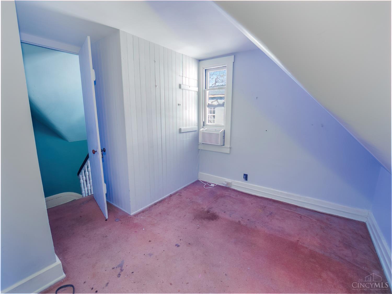 2709 Euclid Avenue