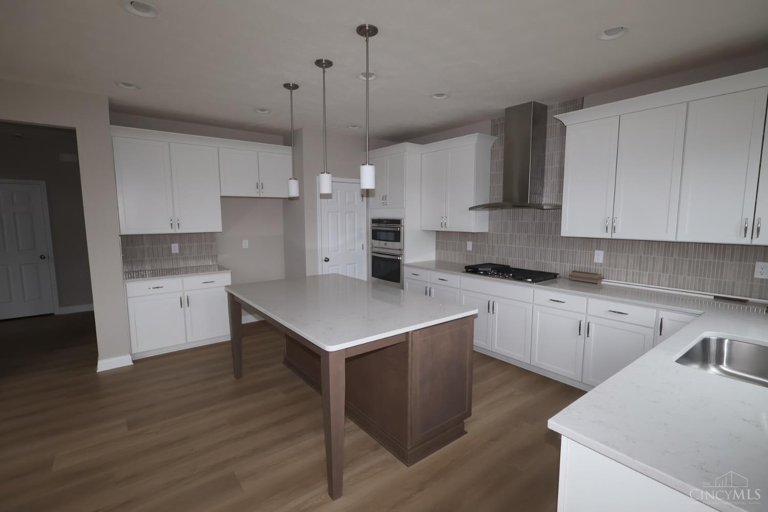 1876 Grove Park Drive Unit: 51