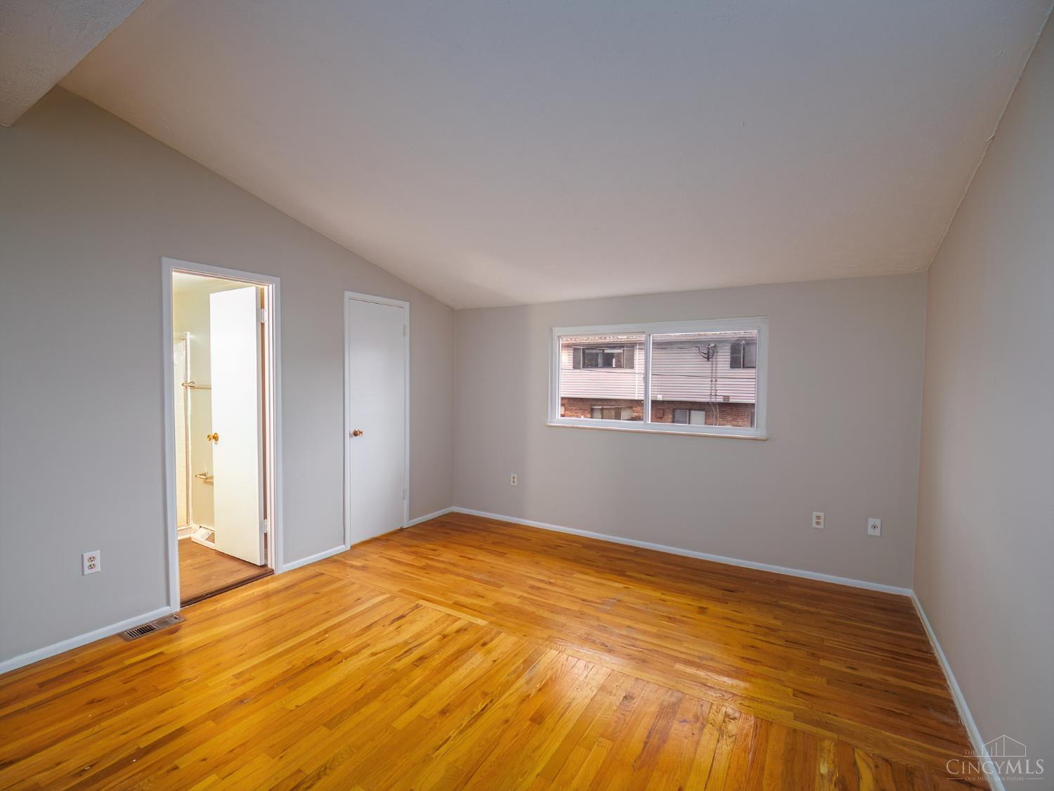 7752 Montgomery Road