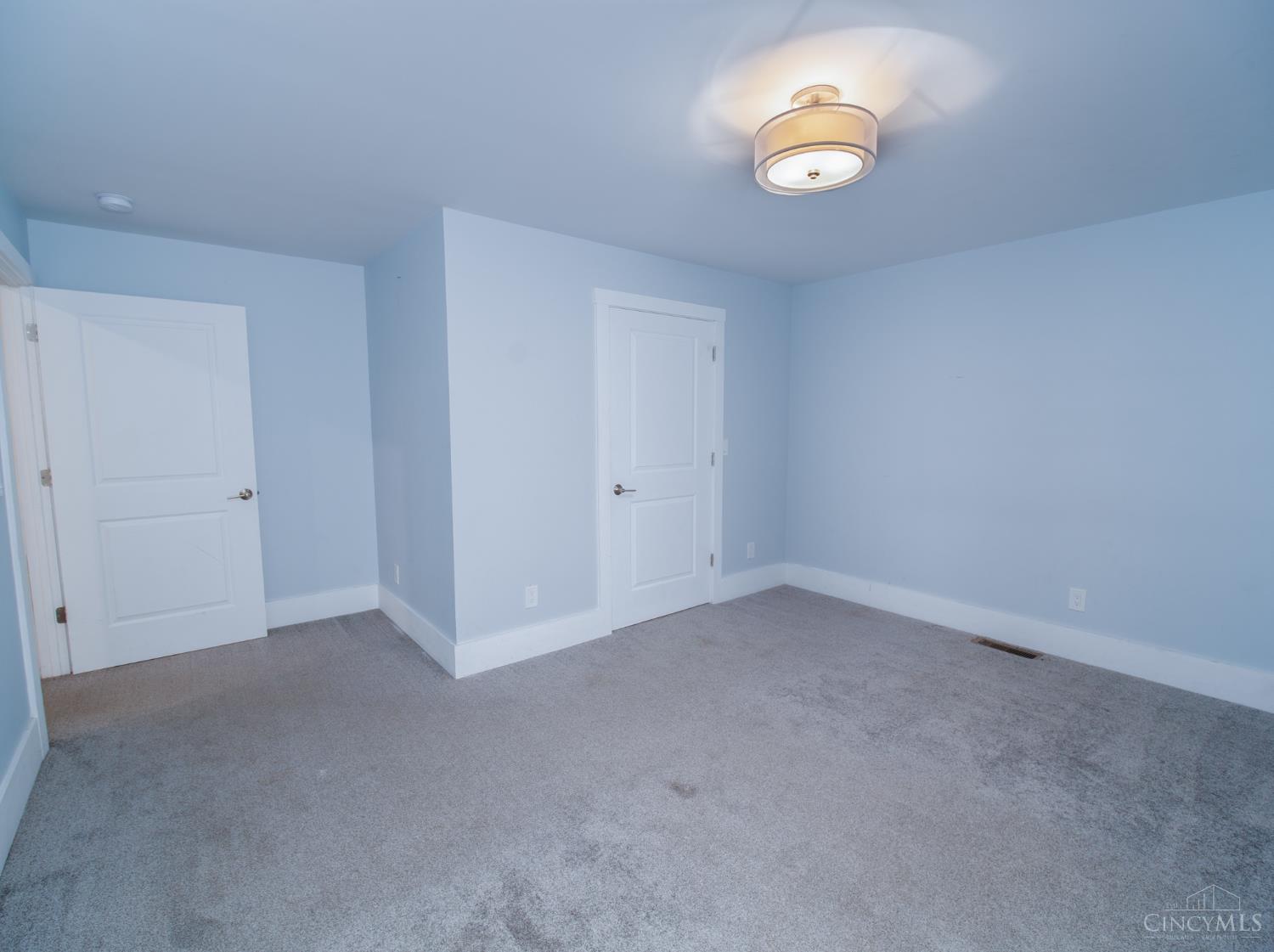 163 E McMicken Avenue