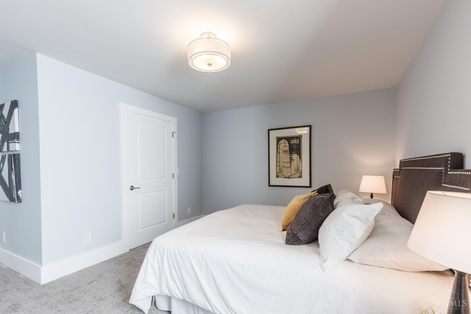 163 E McMicken Avenue