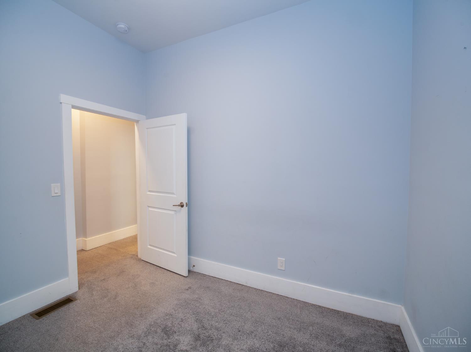 163 E McMicken Avenue