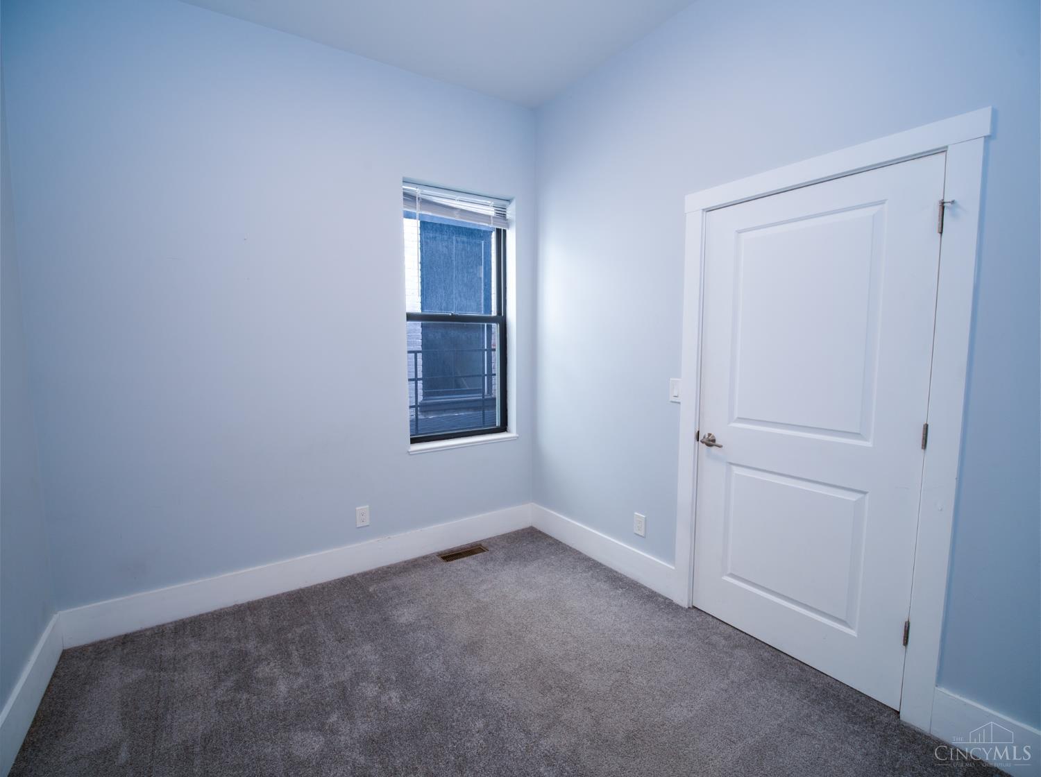 163 E McMicken Avenue