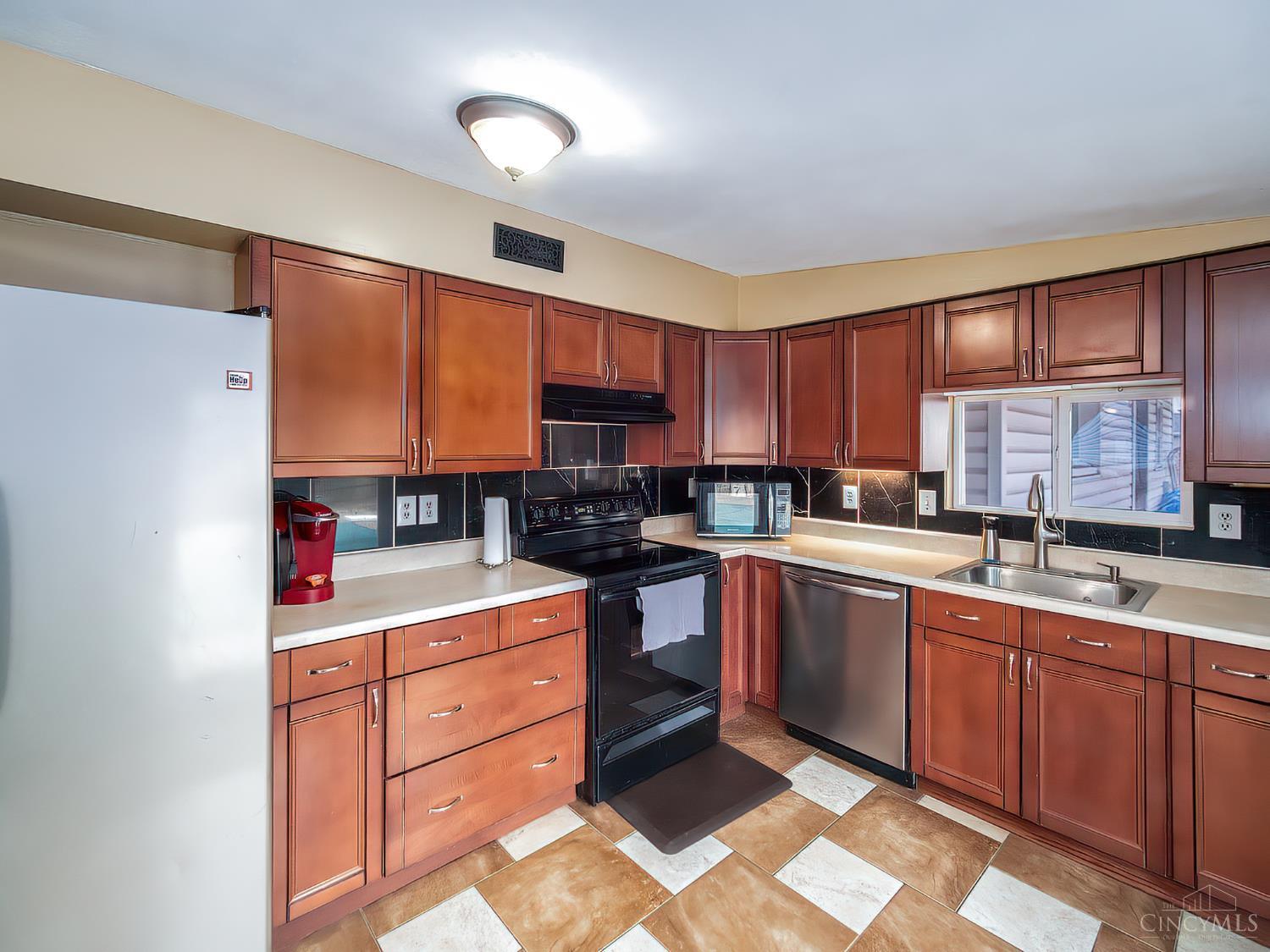 3891 Dieckman Lane