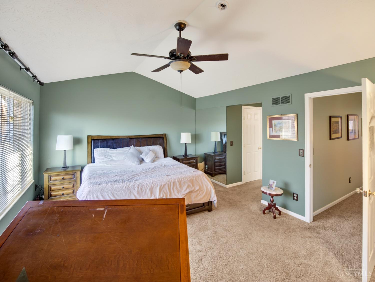 5925 Castlewood 3