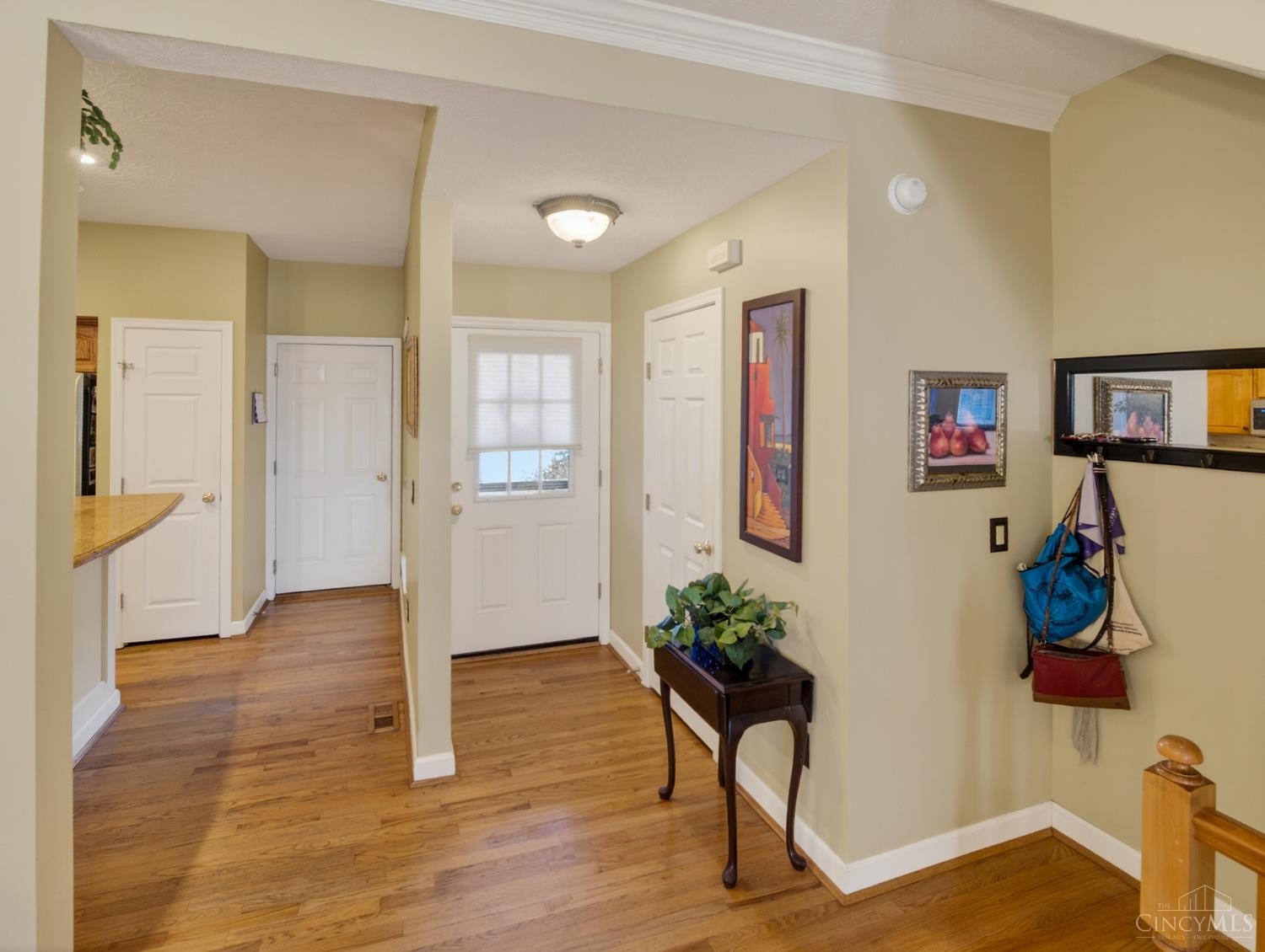 5925 Castlewood 3