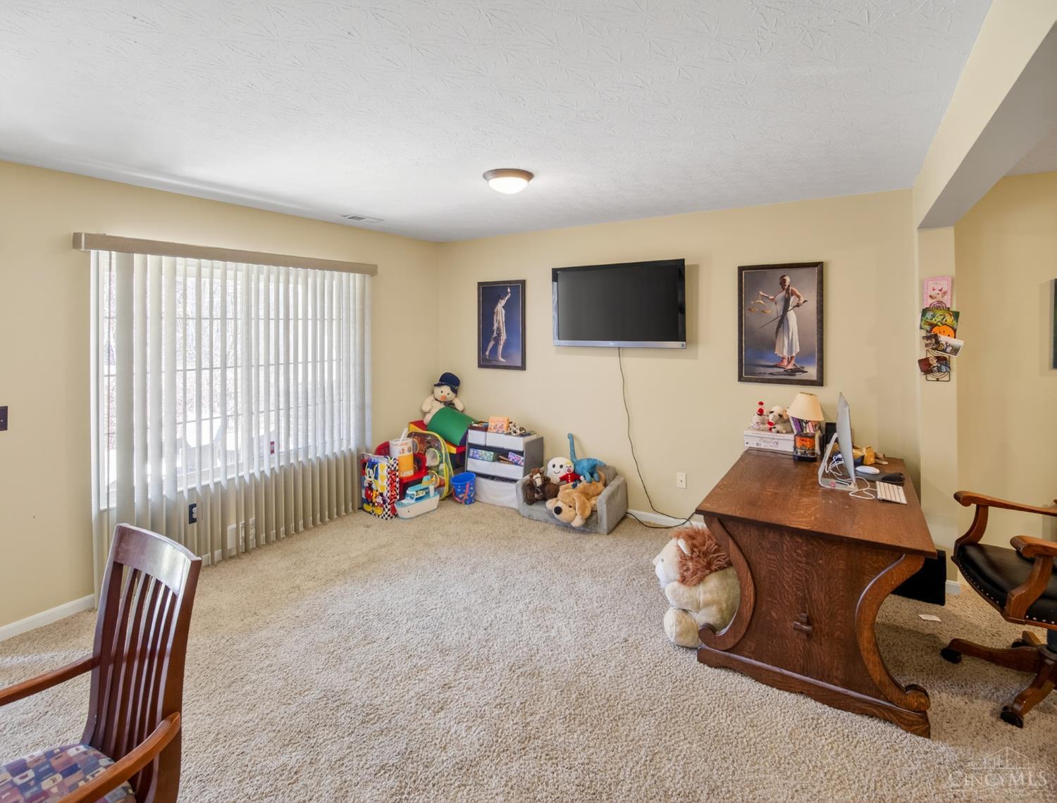 5925 Castlewood 3