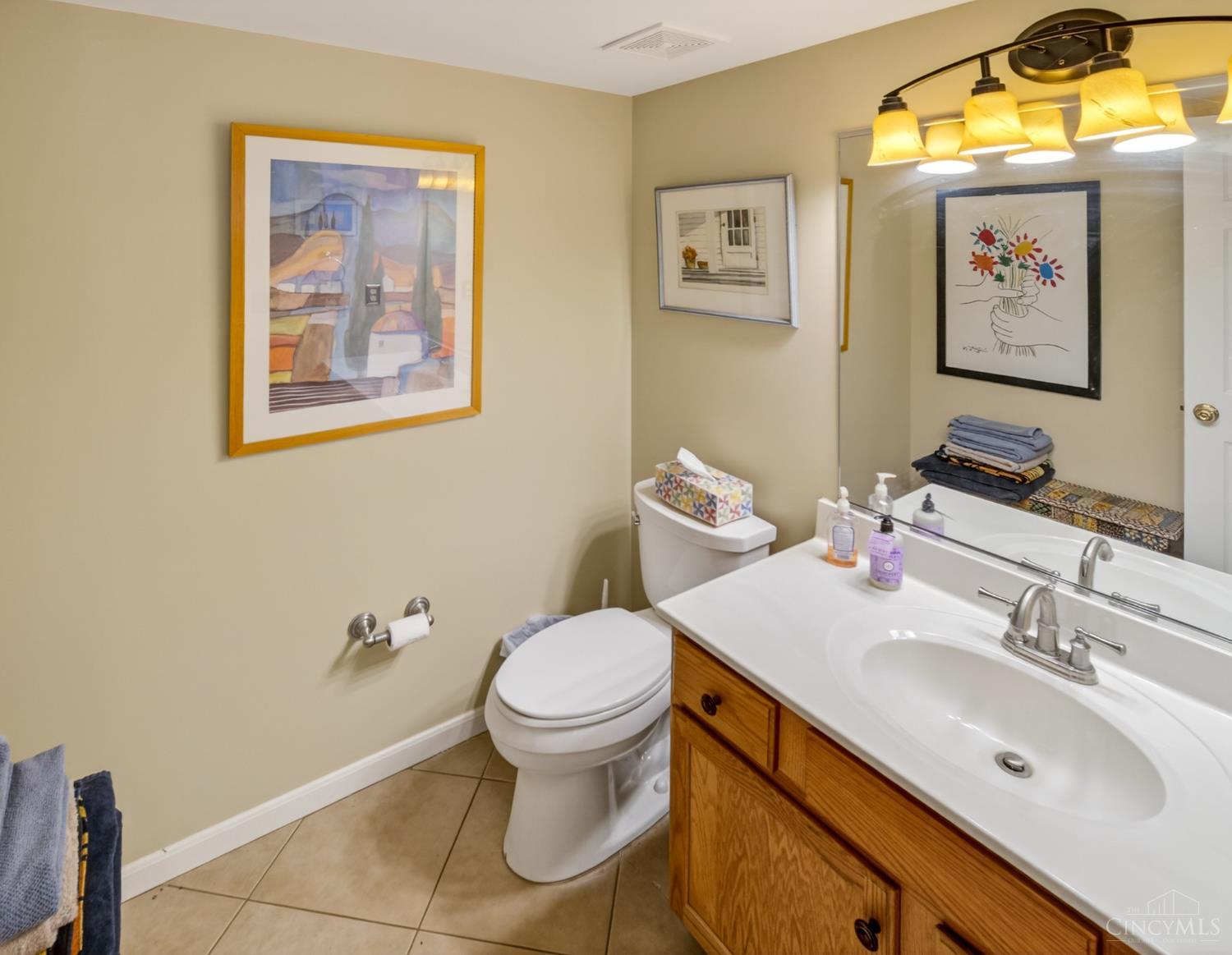 5925 Castlewood 3