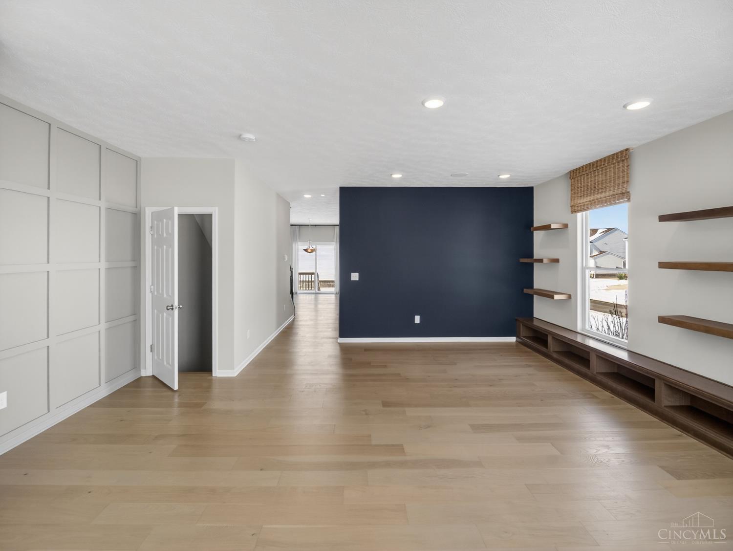 5467 Pacific Crest Lane