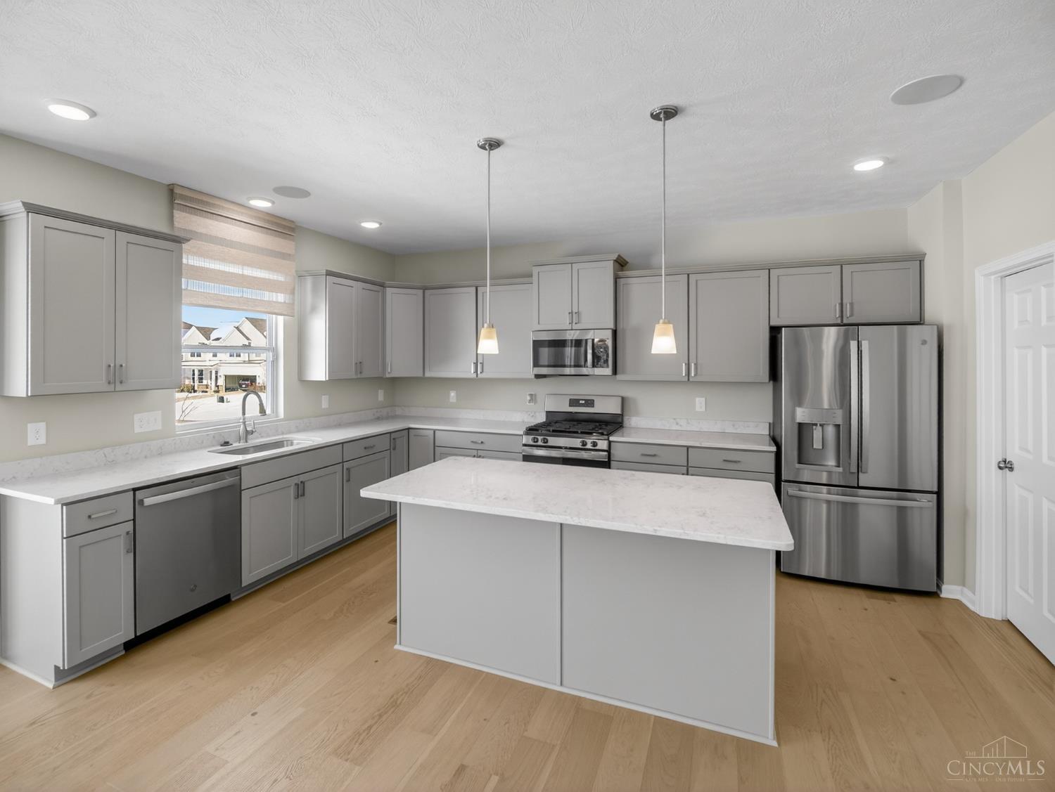 5467 Pacific Crest Lane