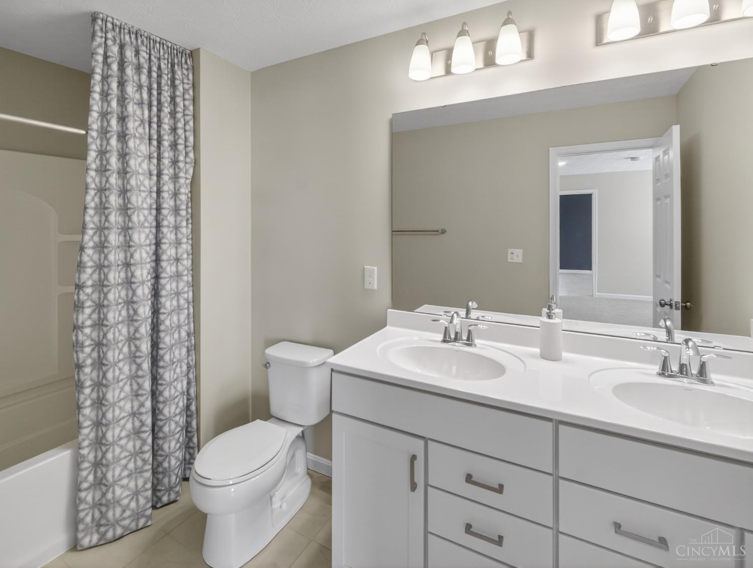 5467 Pacific Crest Lane