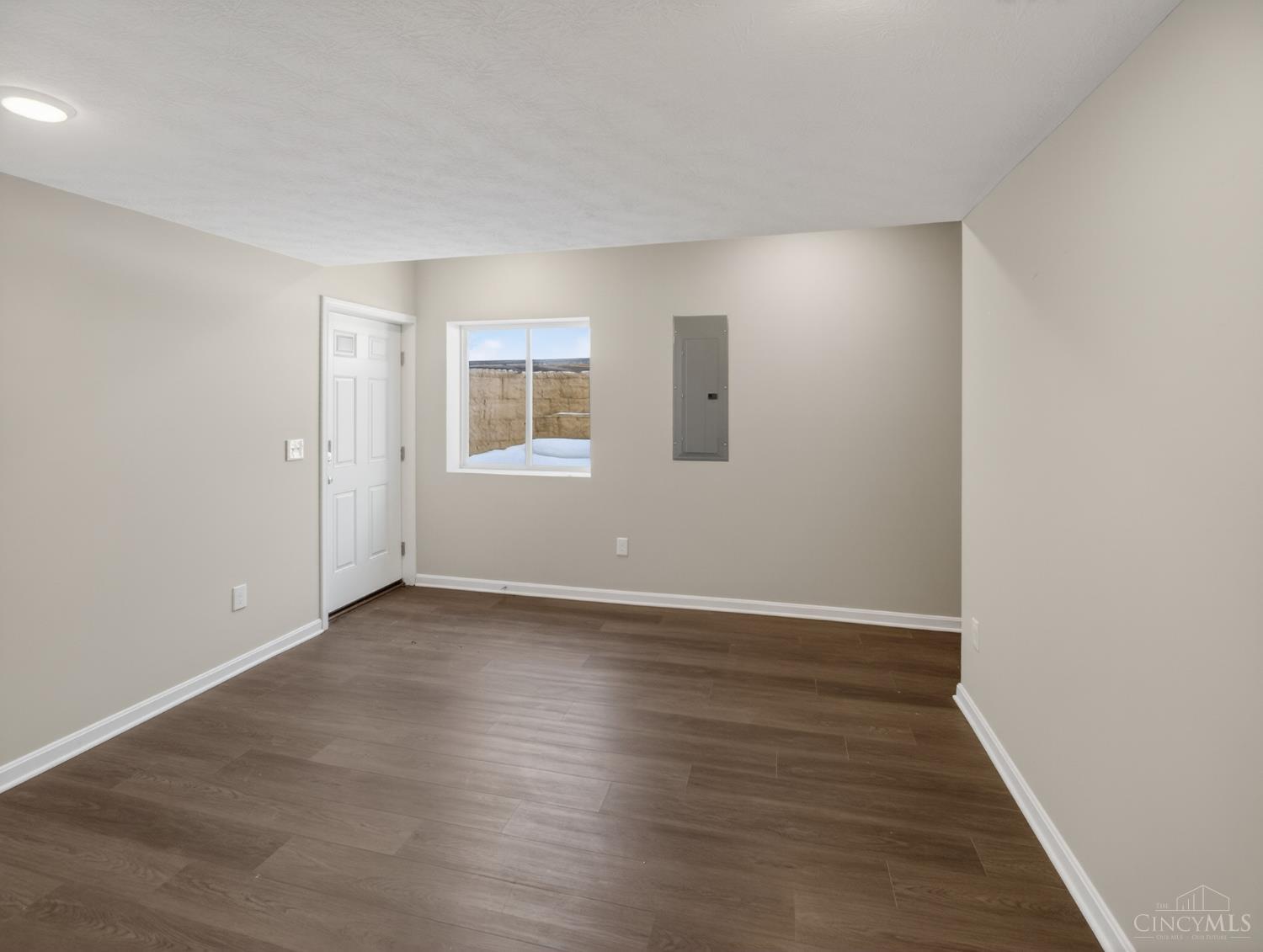 5467 Pacific Crest Lane