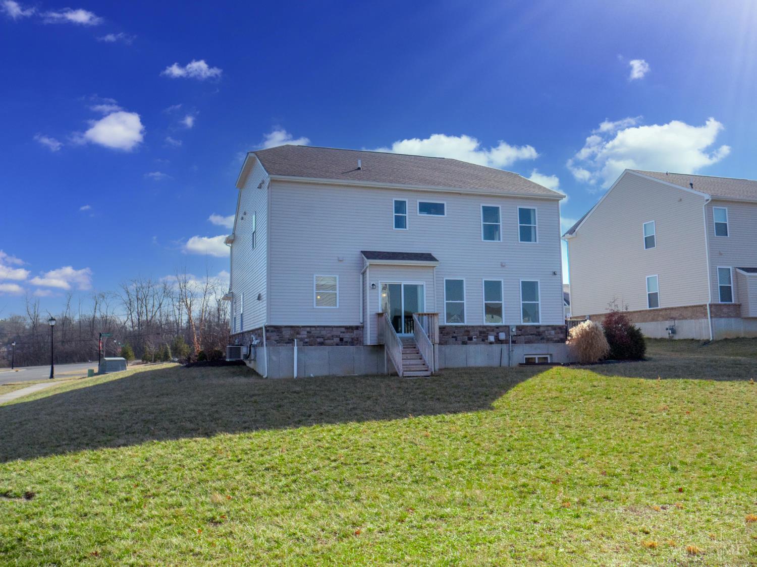 5467 Pacific Crest Lane